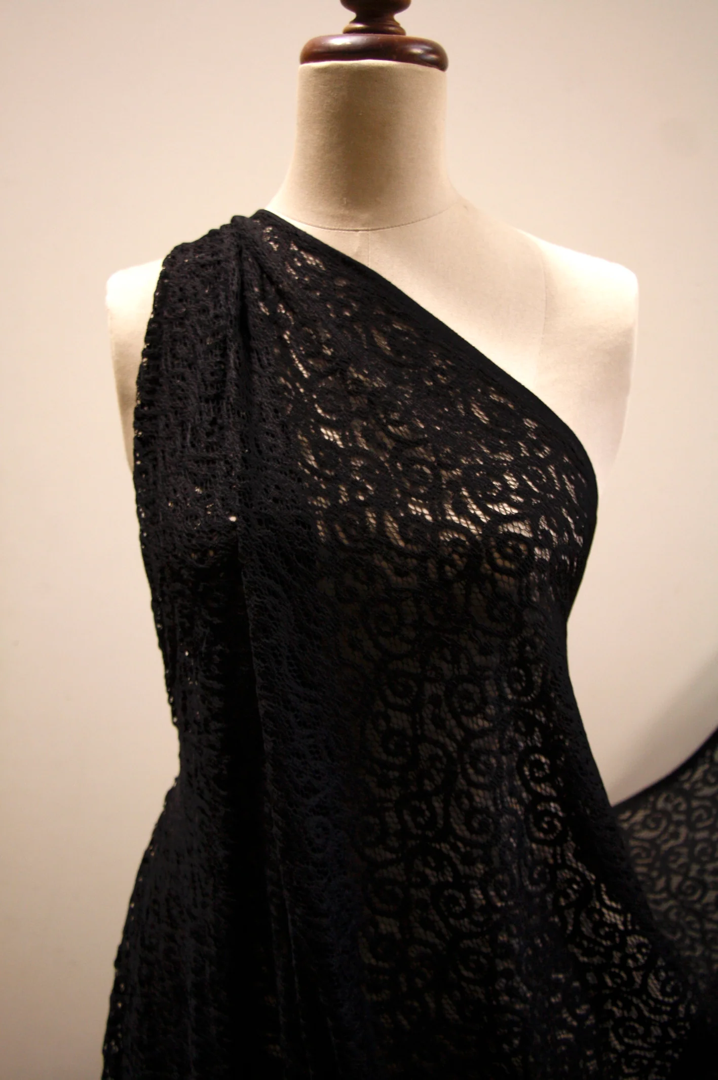 Ebony Twirls Lace - Image 5