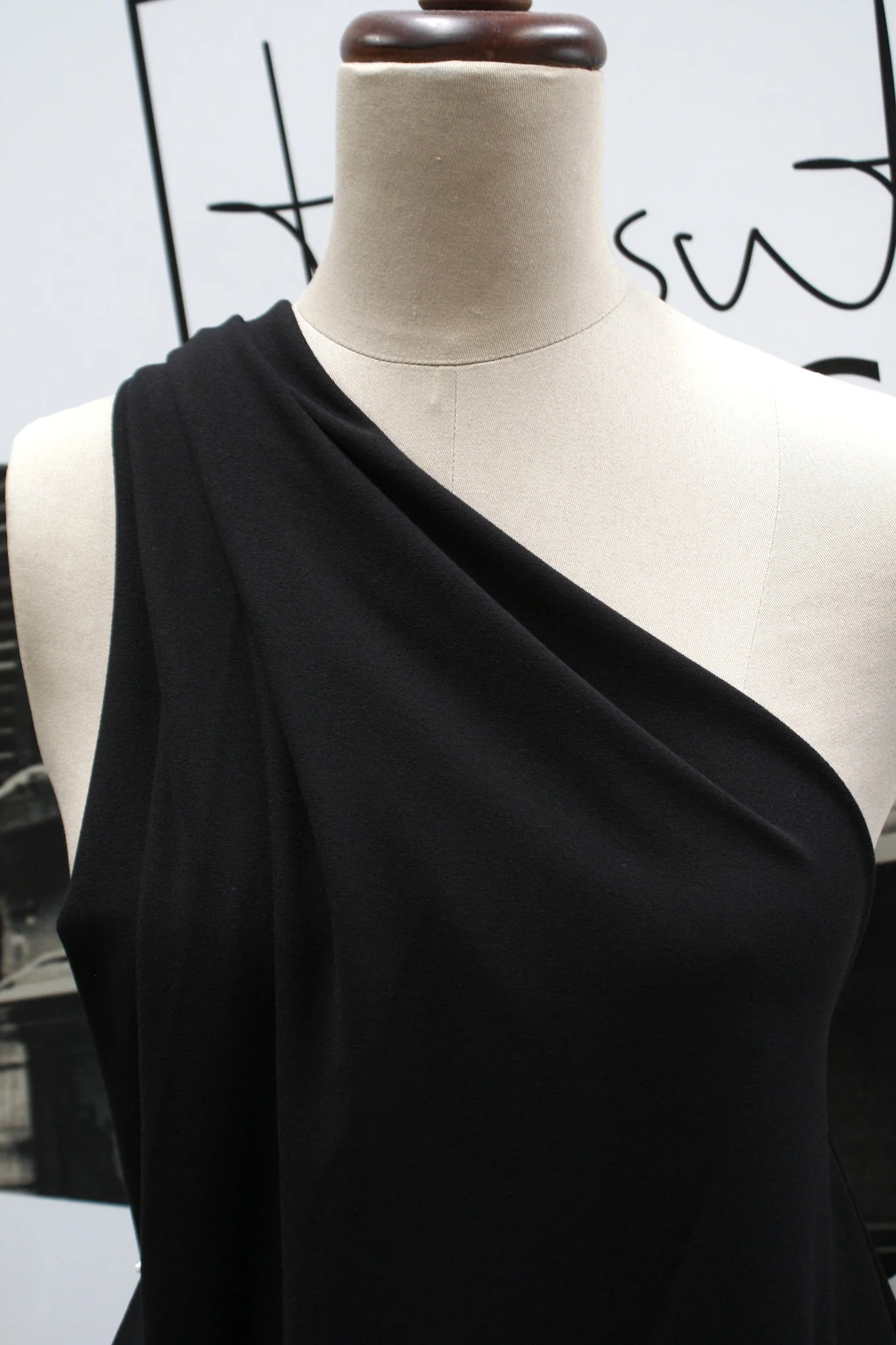Ebonyville Crepe - Image 3