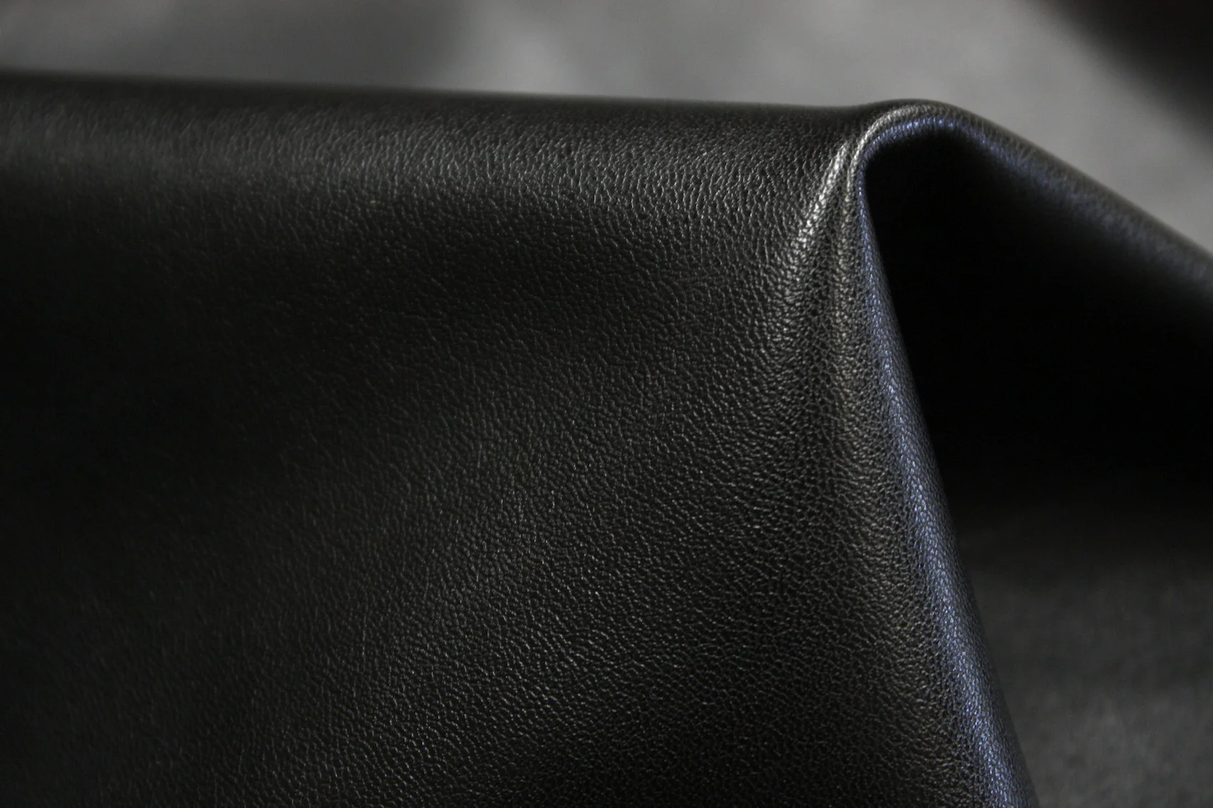 Echo Slapping - Faux Leather