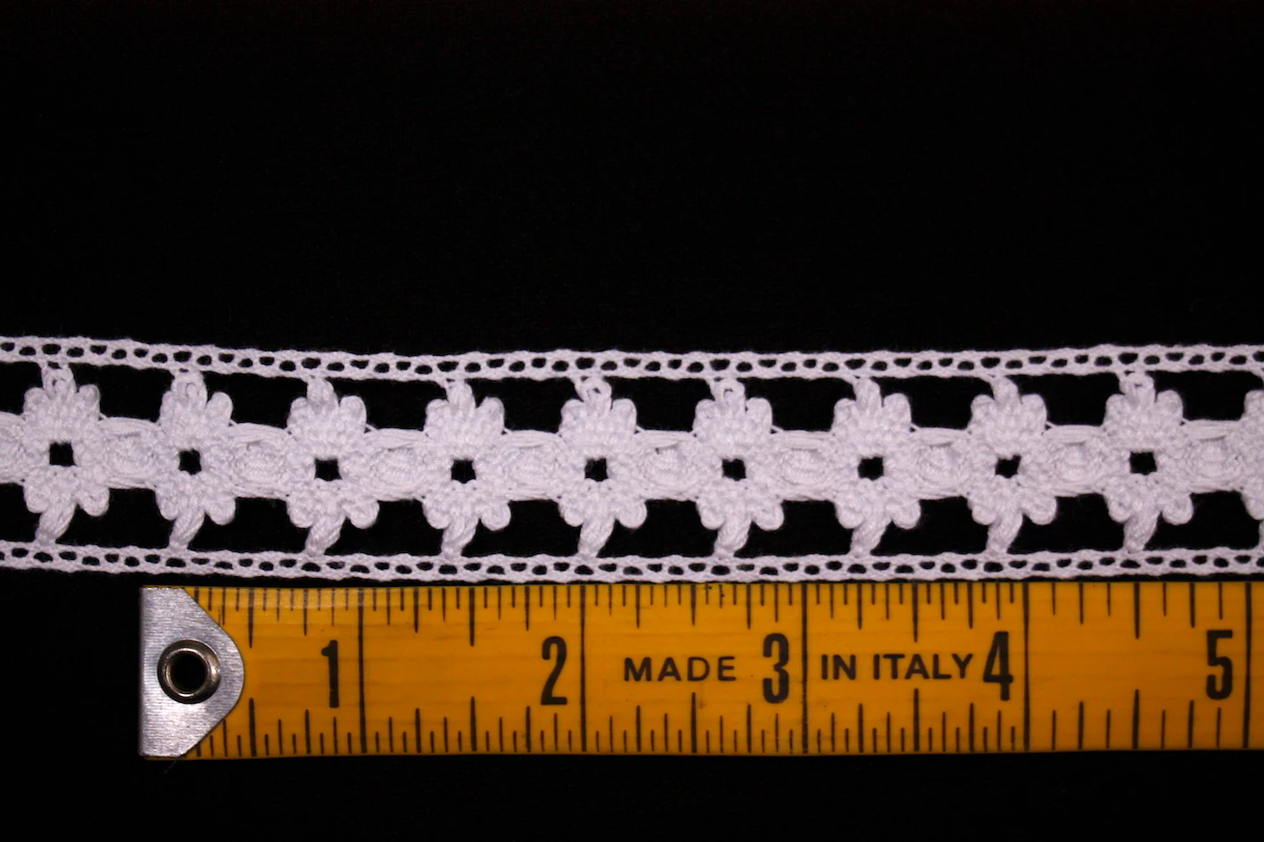 Eloise White Lace Trim - Image 4