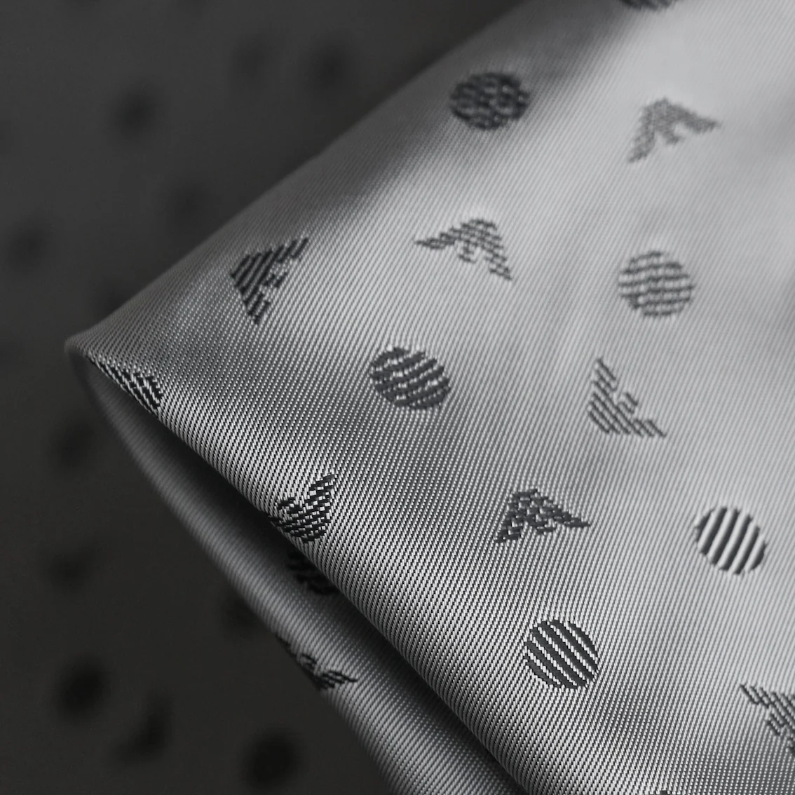 Embossed Black - Fancy Lining