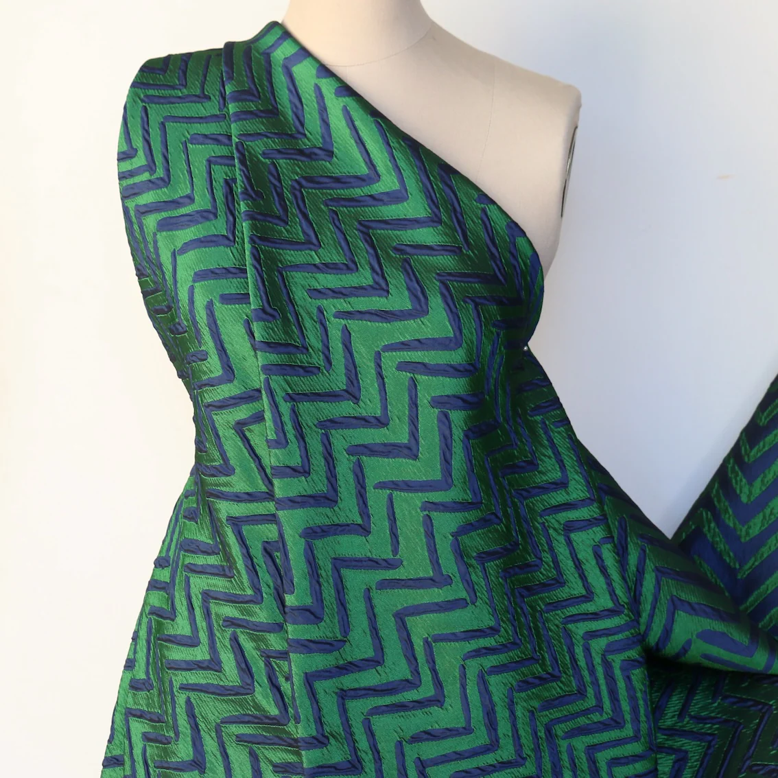 Emerald/Blu Mani Jacquard - Image 5