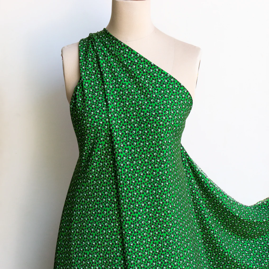 Emerald Fields Viscose - Image 5