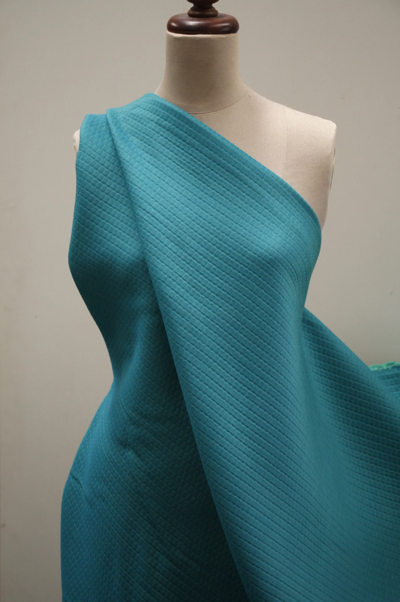 Emerald Honeycomb - Image 5