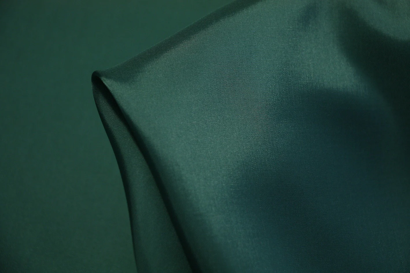 Emerald Rayon Lining (137cm wide)