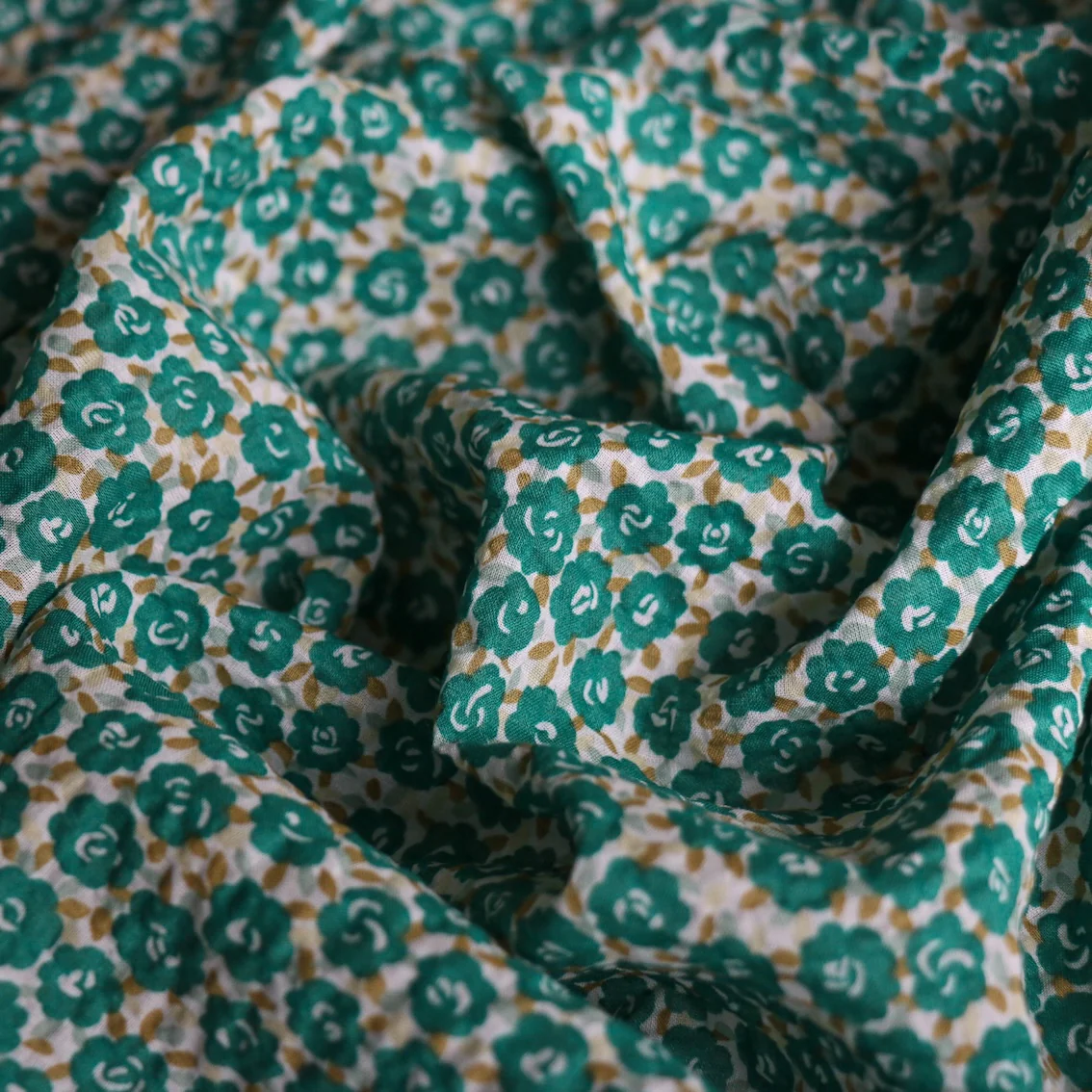 Emerald Spring Seersucker Cotton - Image 2