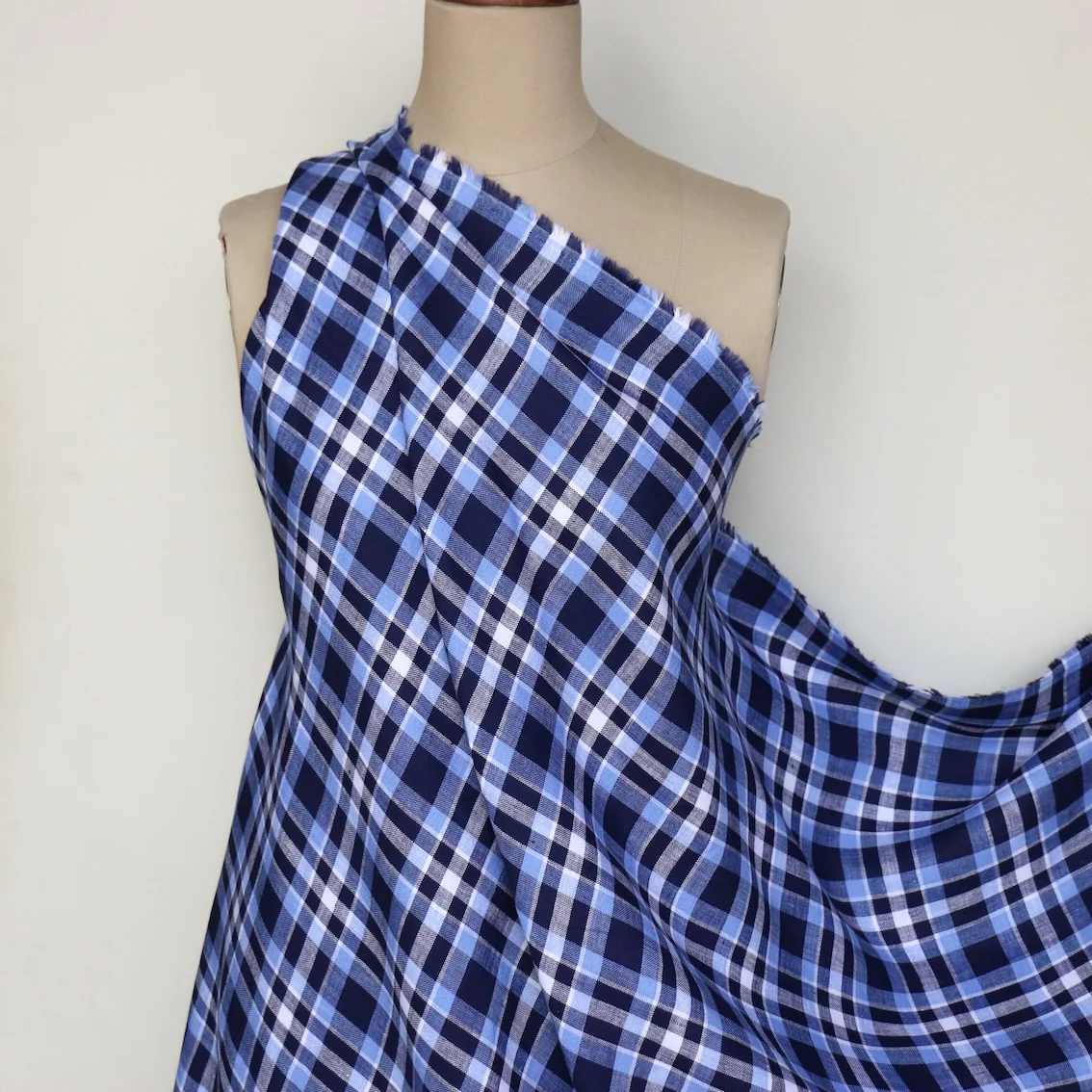 Emilia Plaid Check Linen - Image 3