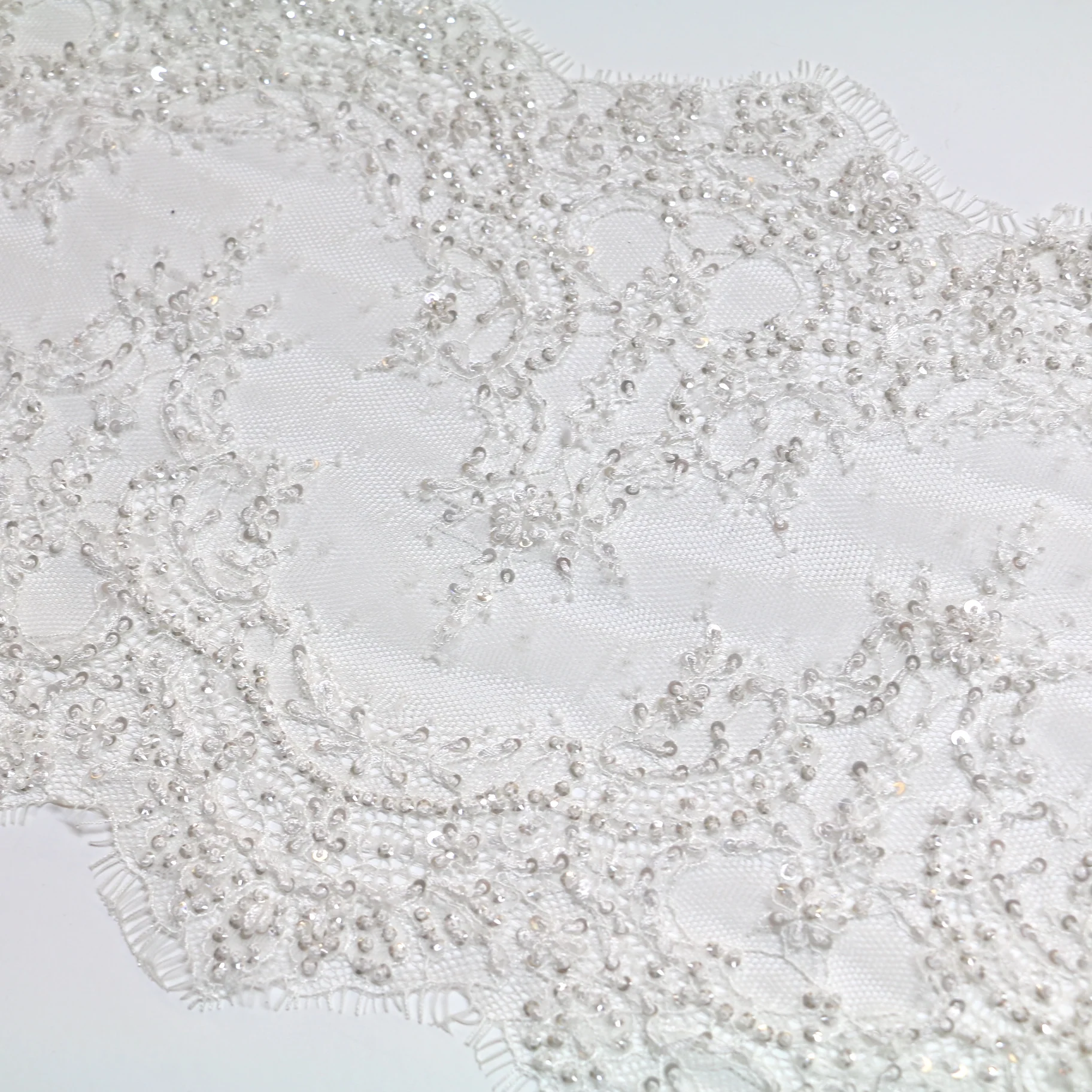Emma Beaded Natural - Lace Trim - 25cm - Image 2