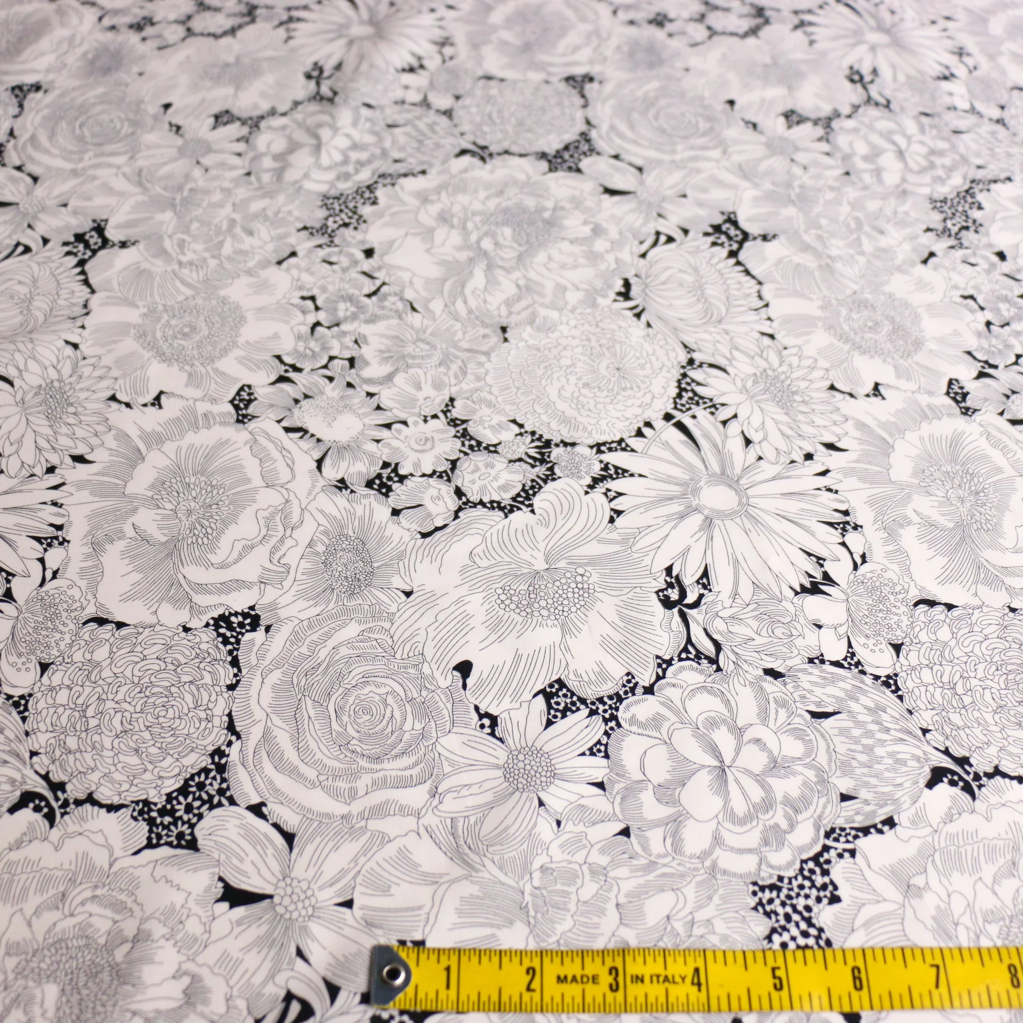English Bloom - Liberty Tana Lawn™ - Image 3