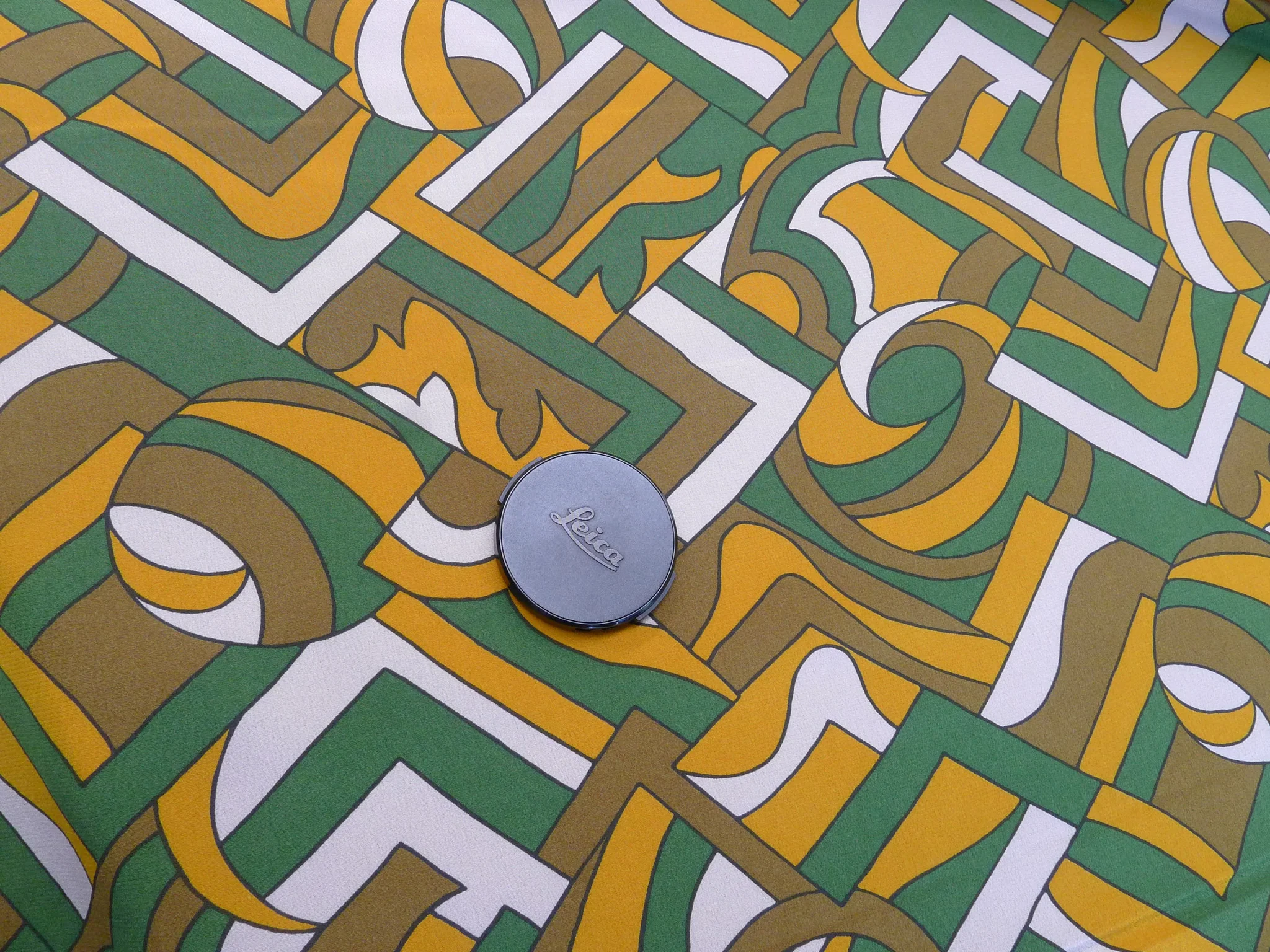 Escher's Madness Green - Image 3