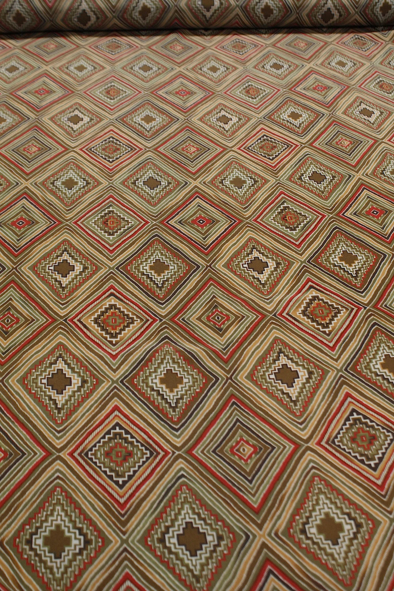 Etnico Crepe de Chine Olive - Image 3