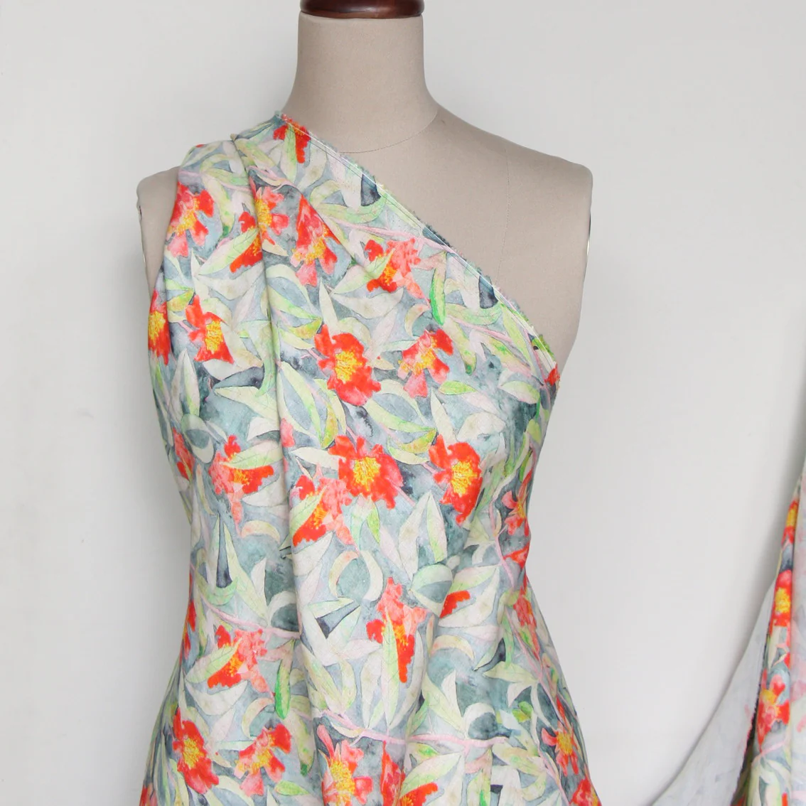 Eucalyptus In Bloom Washed Printed Linen - Image 6