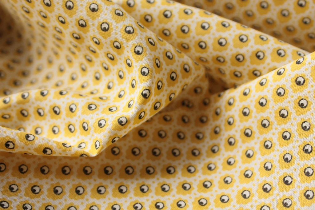 Eyeballing Yellow