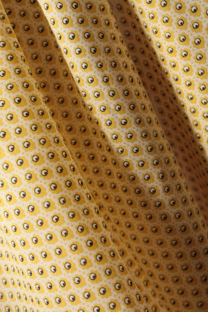 Eyeballing Yellow - Image 3