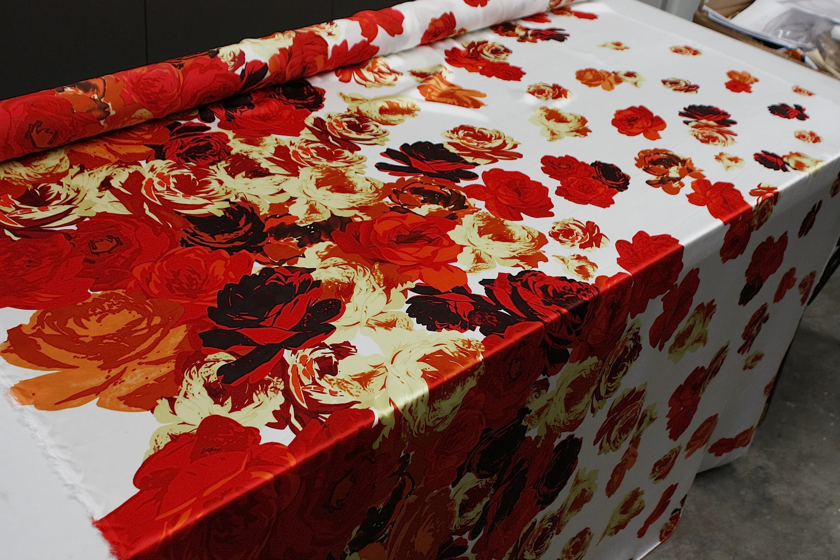 Falling Roses - Image 2