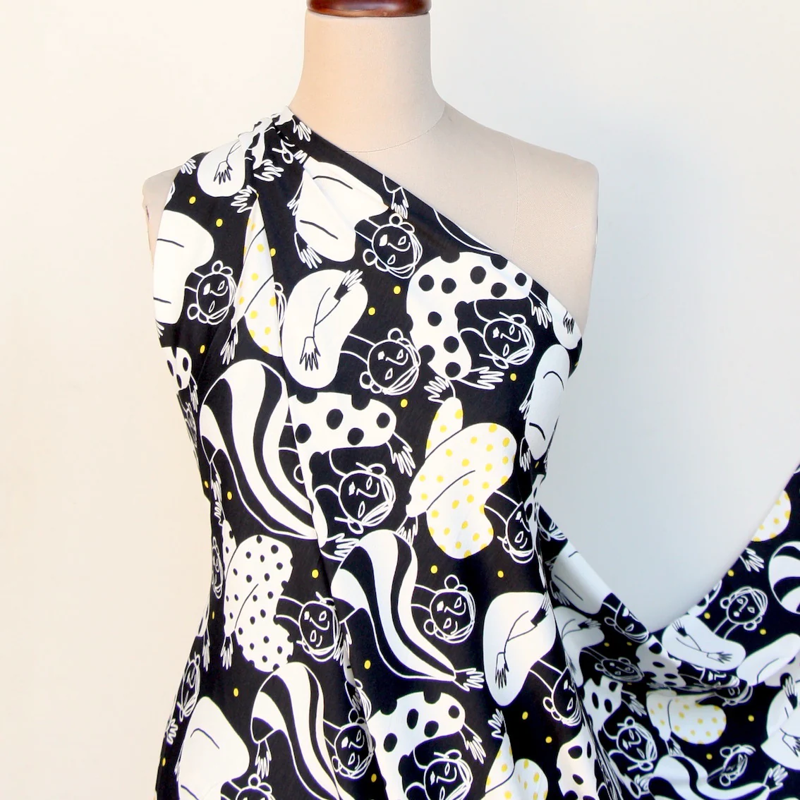 Fashion Girl - Image 5