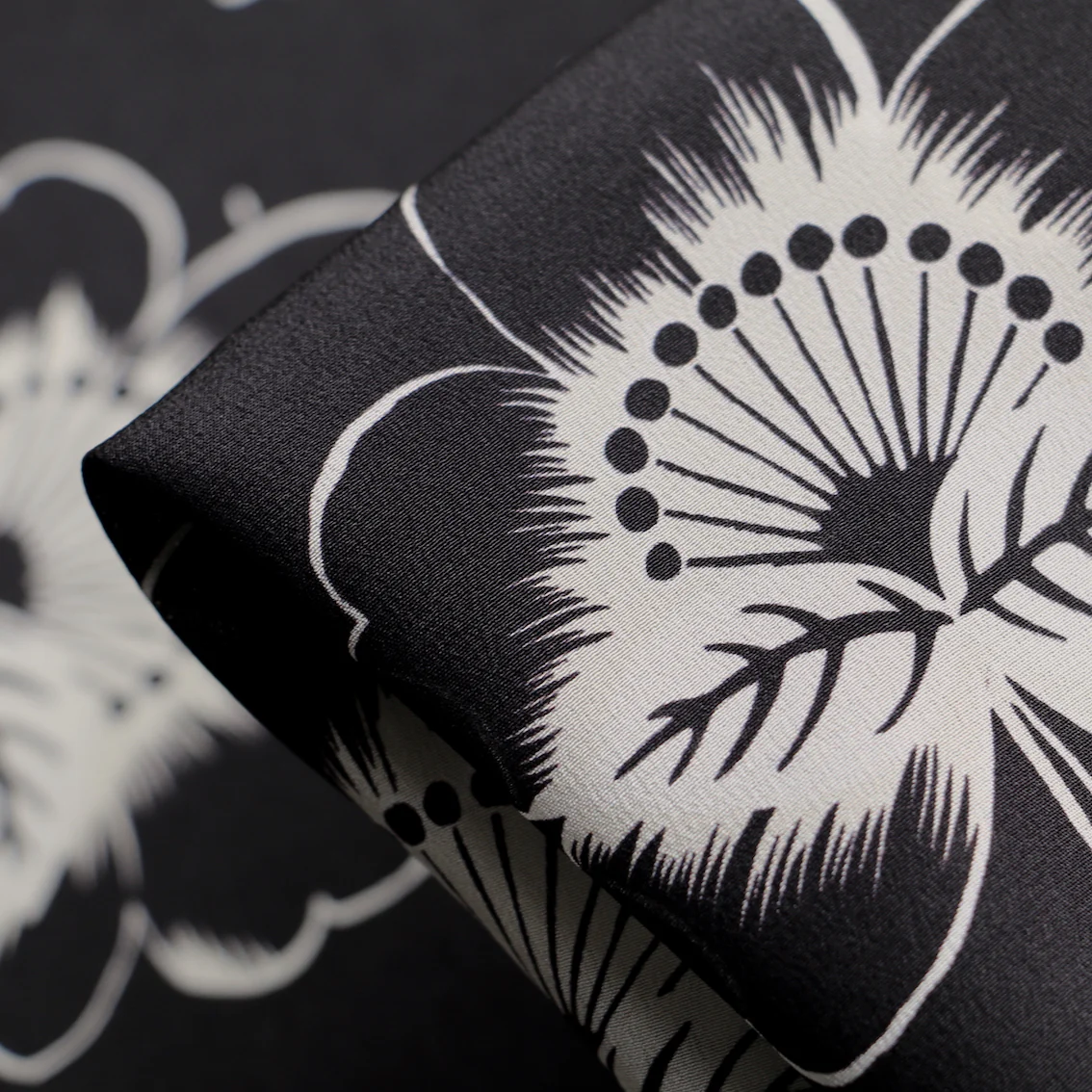 Fiore Noturno - Silk Crepe De Chine