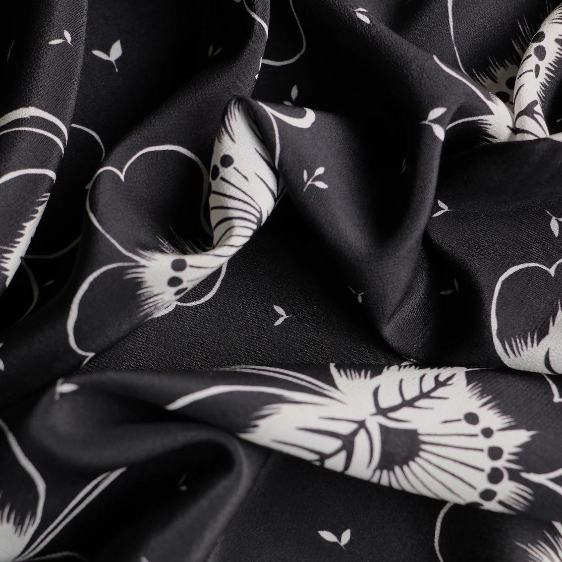 Fiore Noturno - Silk Crepe De Chine - Image 2