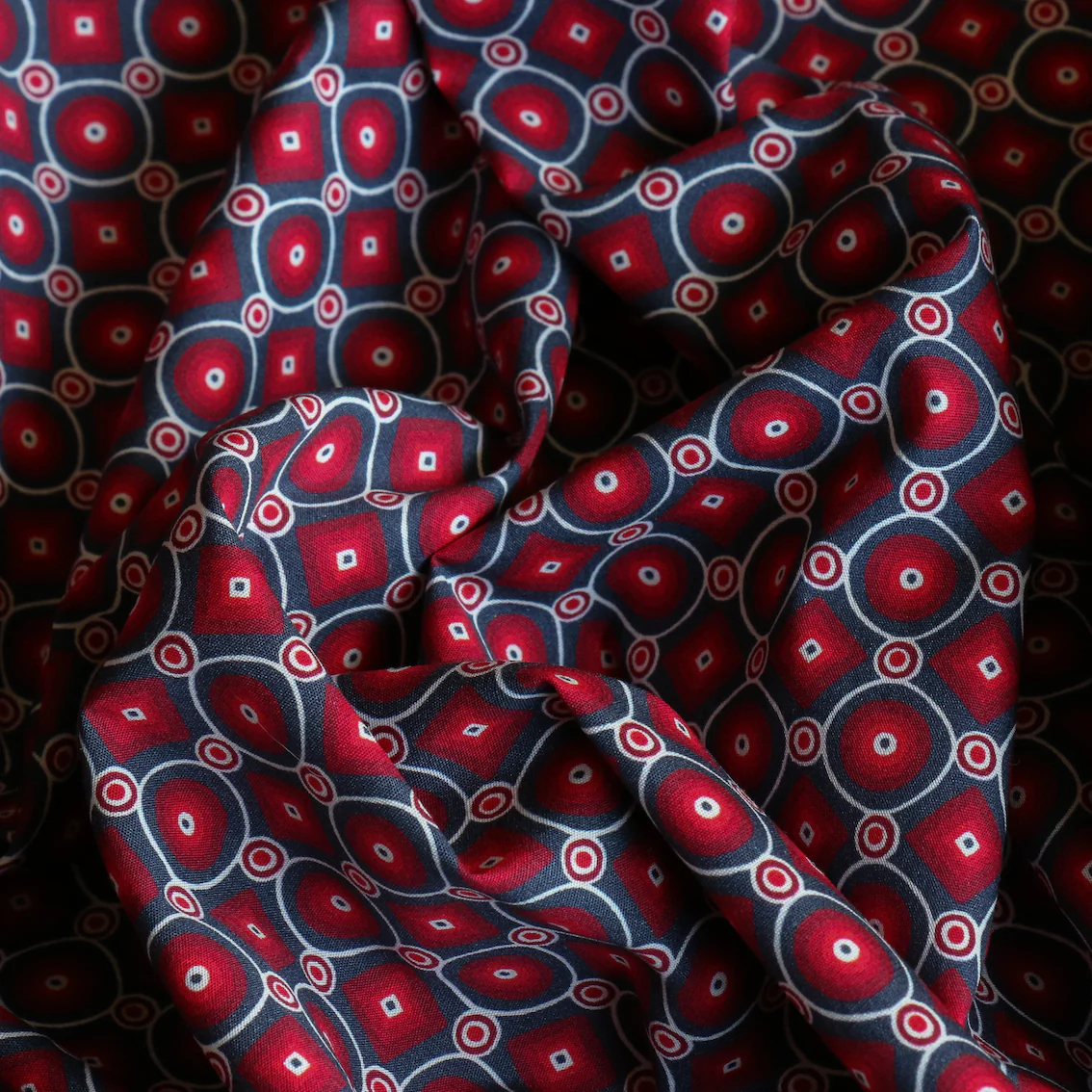 Fleetwood Mosaic Red Cotton Shirting - Image 2
