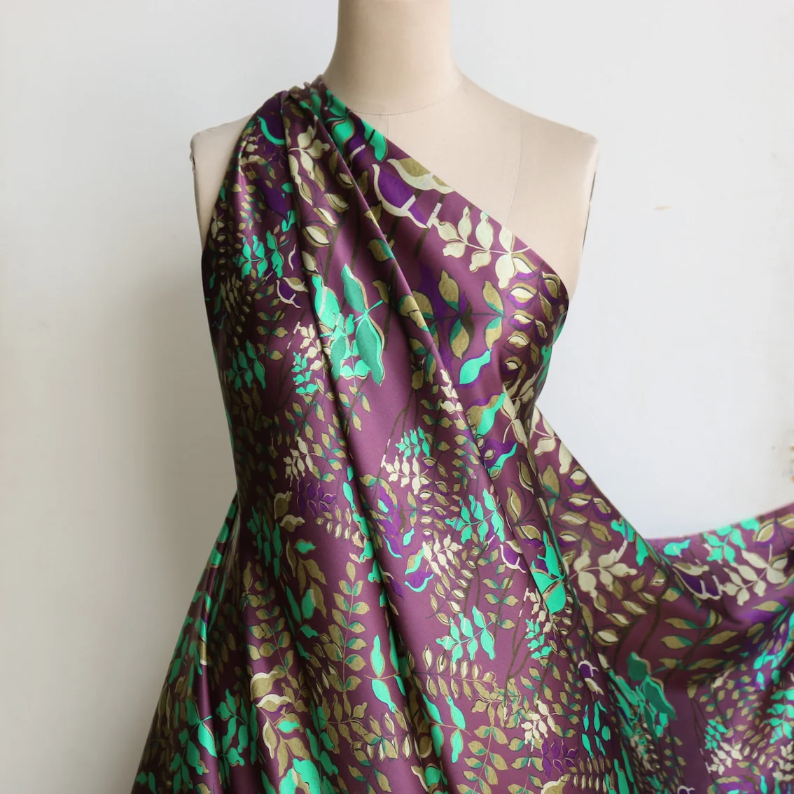Flora Viola Silk Satin - Image 5