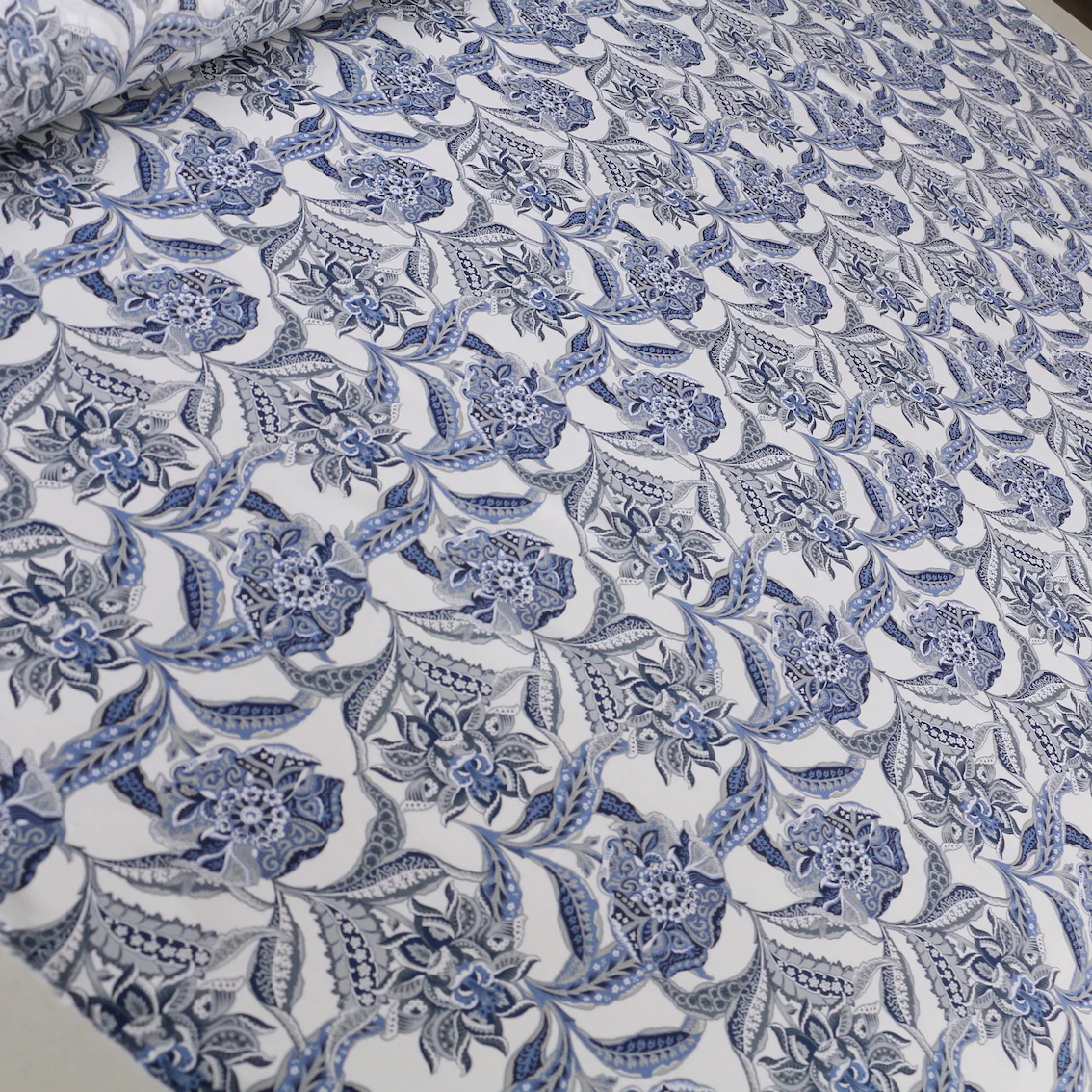 Floral Chintz Liberty Tana Lawn⢠- Image 4