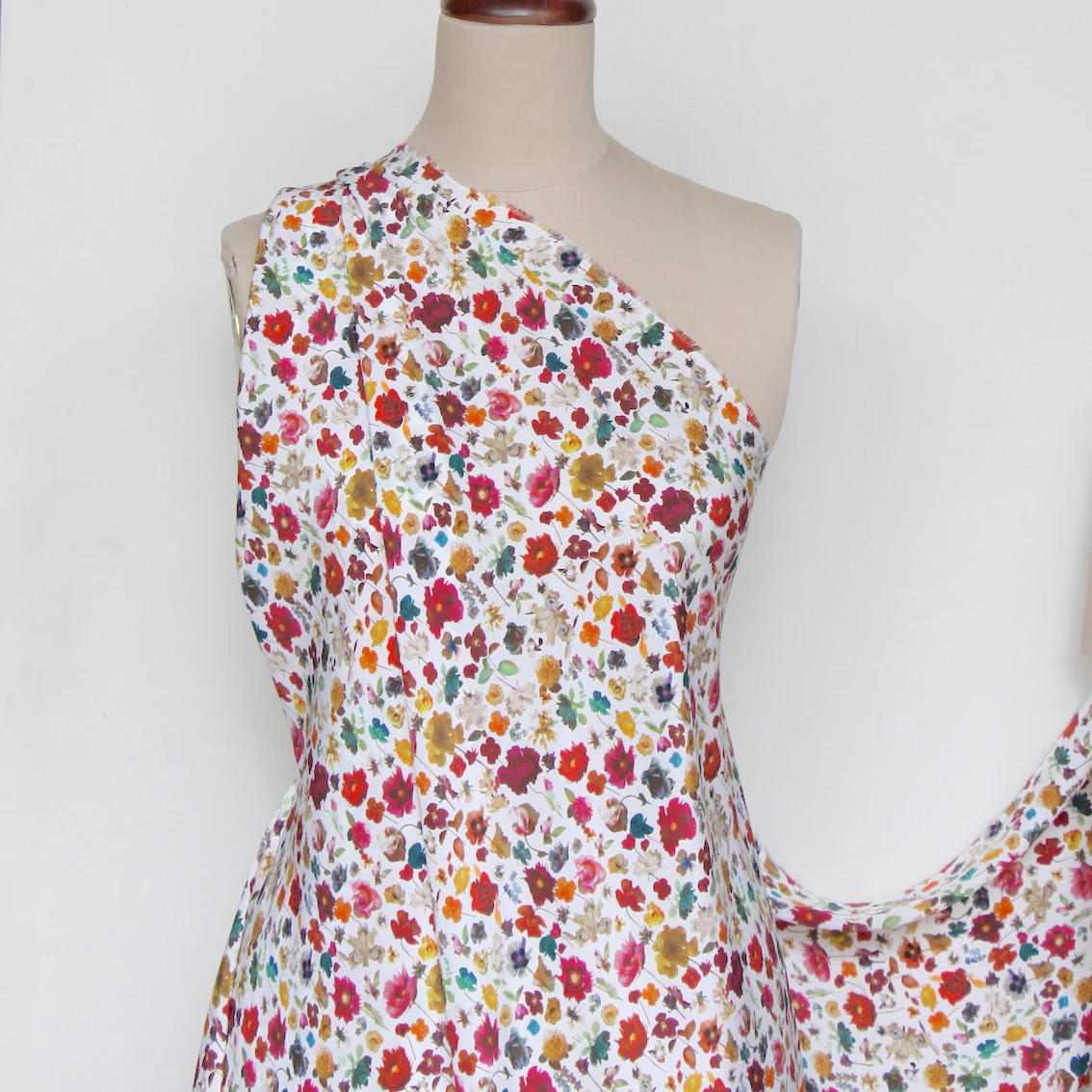 Floral Edit White - Liberty Silk CDC - Image 6