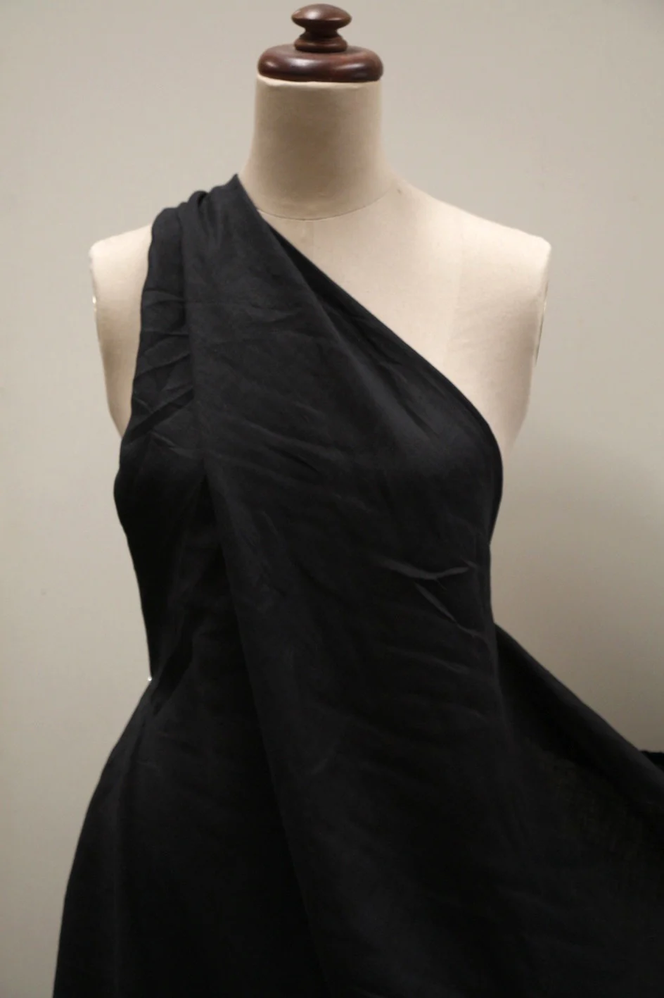Florence Black - Enzyme Washed Linen - Image 2
