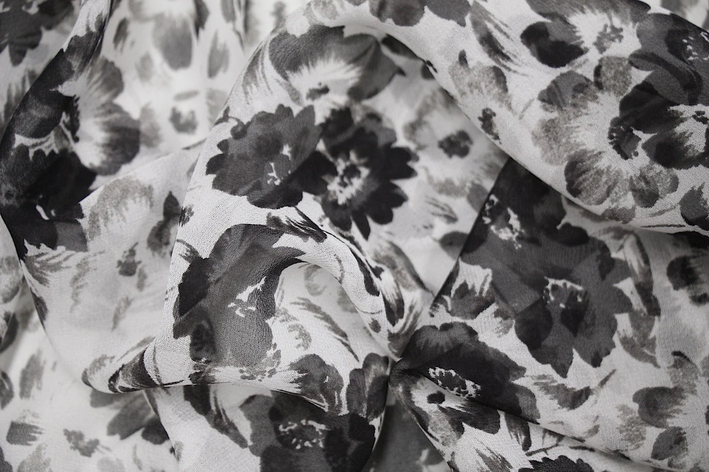 Flower Patch In Black - Image 2