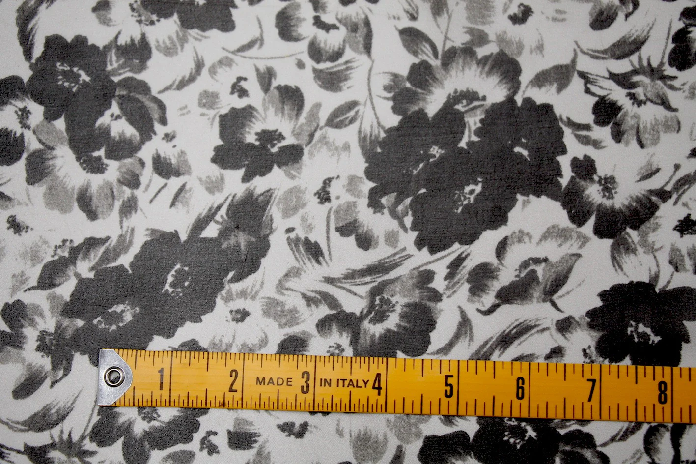 Flower Patch In Black - Image 3