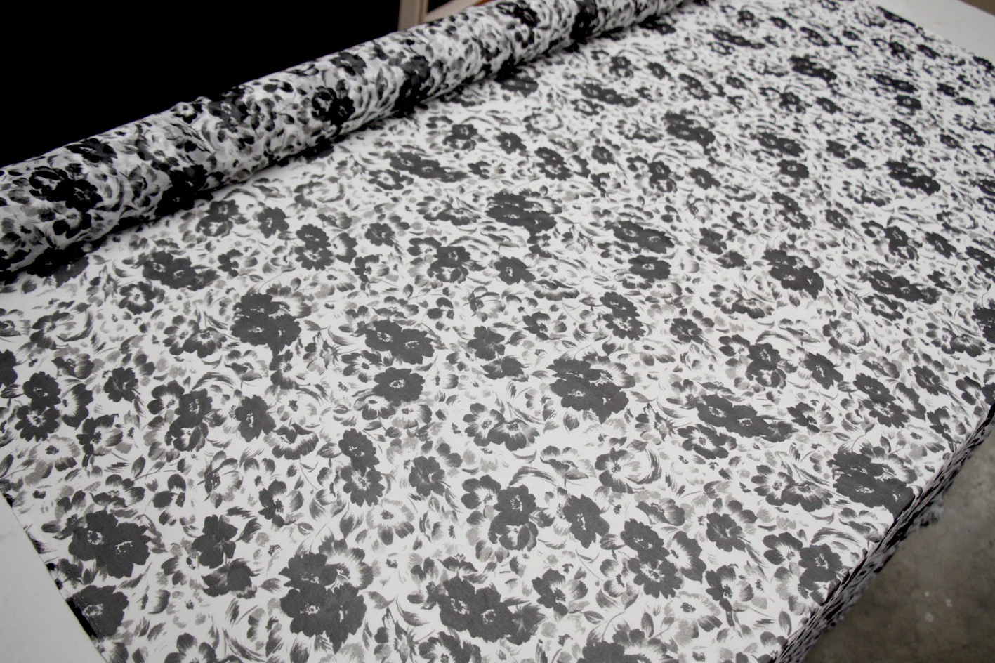 Flower Patch In Black - Image 5