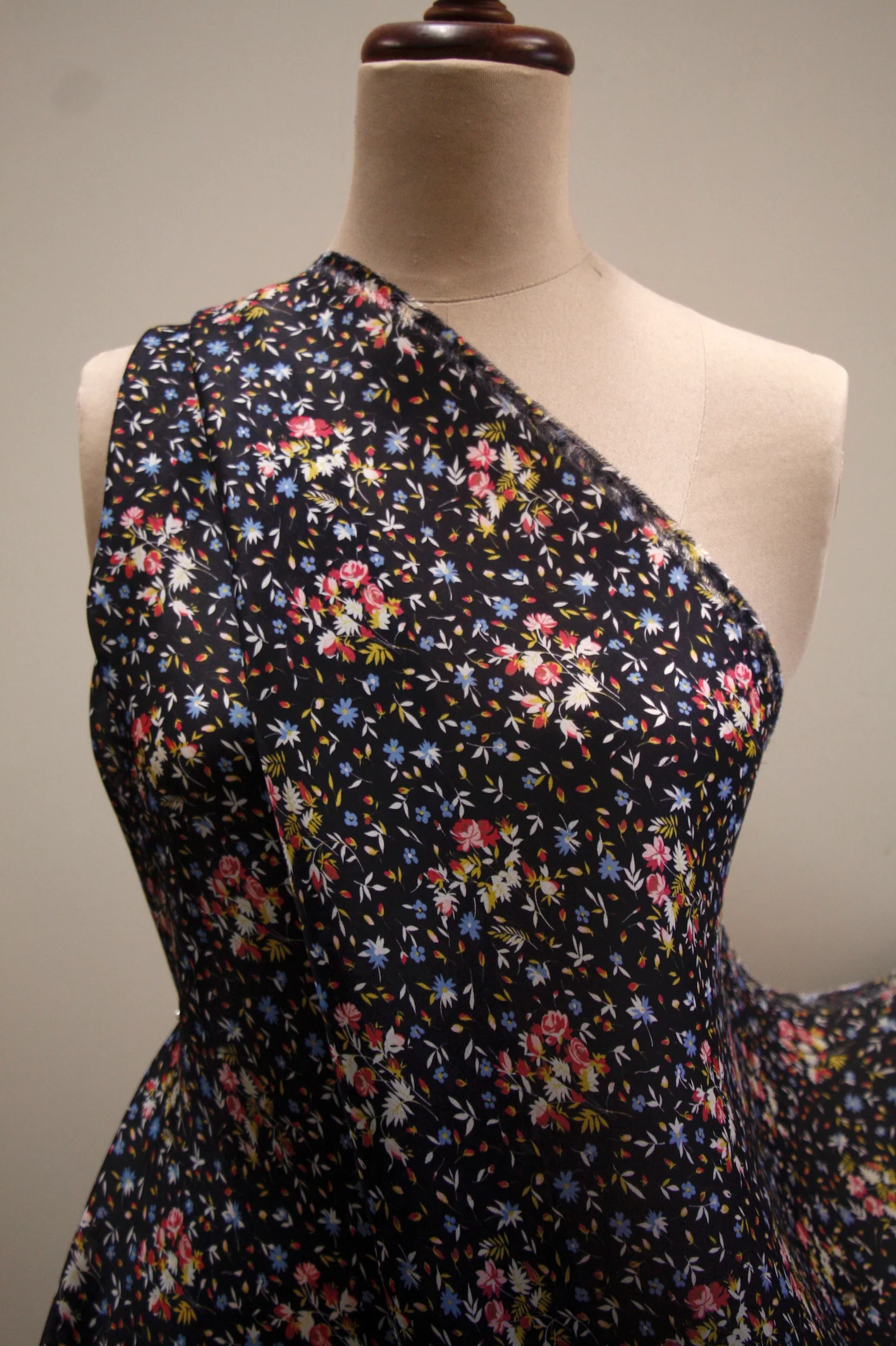 Flowers Of The Night - Image 5