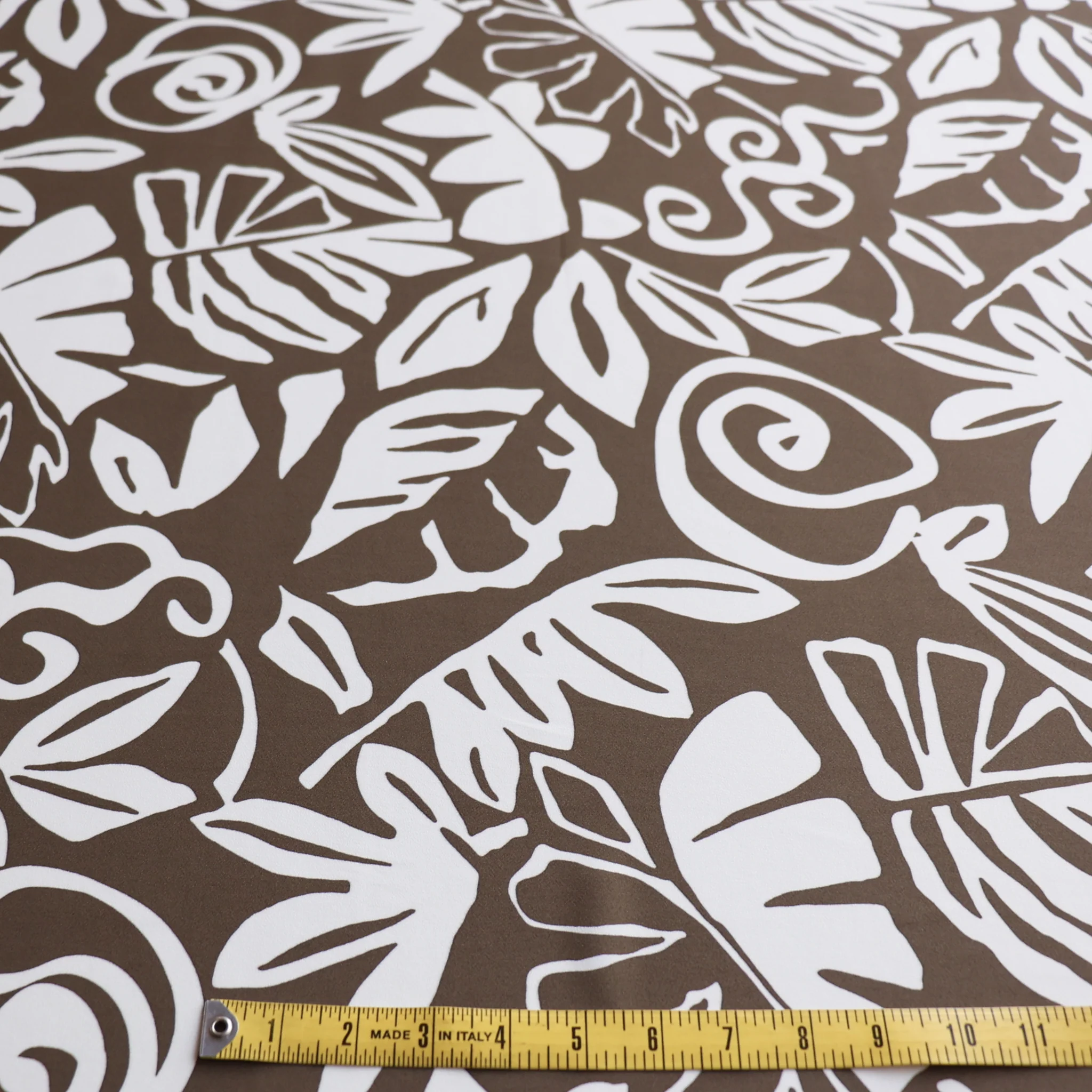 Foglie Khaki Viscose Crepe - Image 3