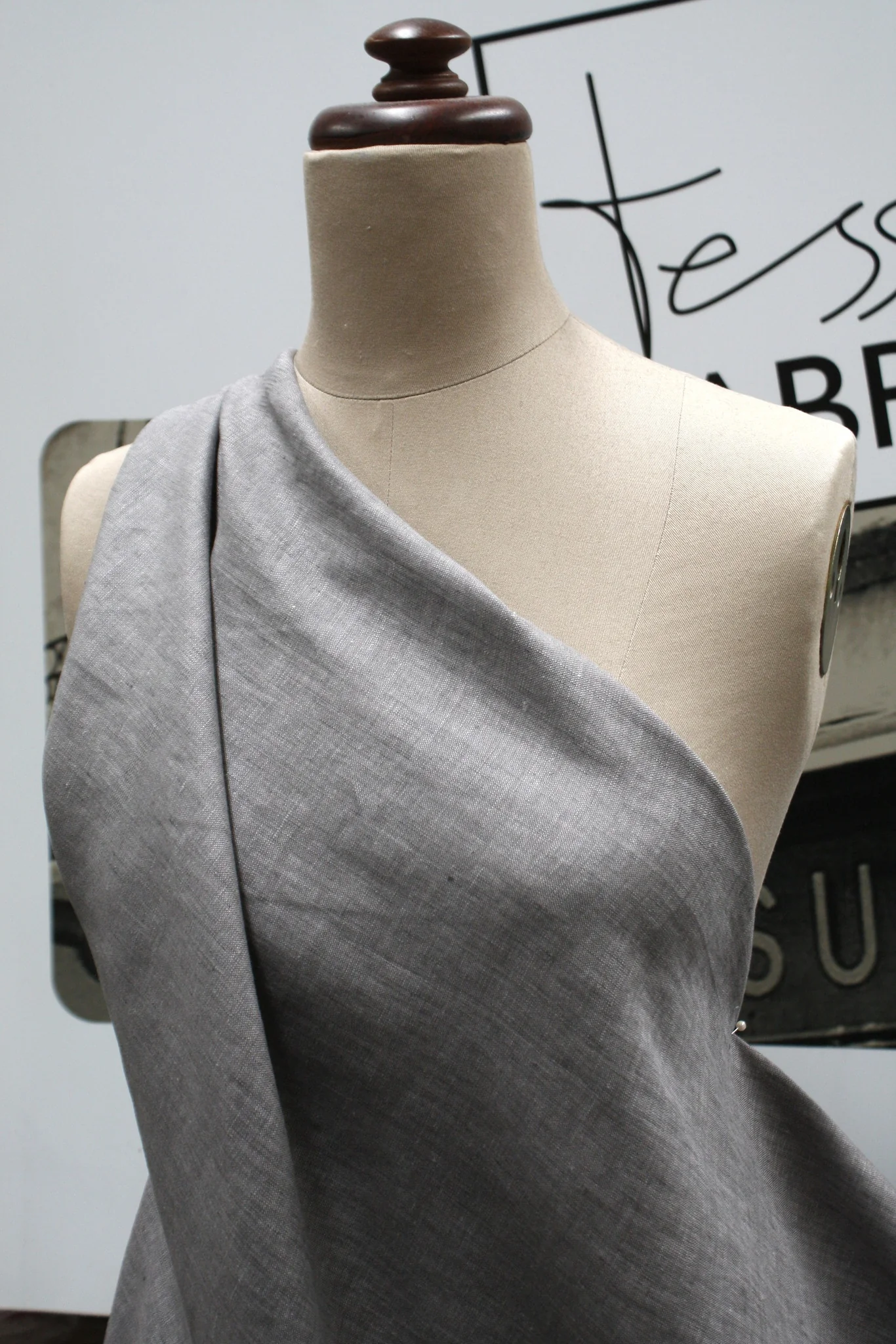 Foreign Grey Jin - Image 4