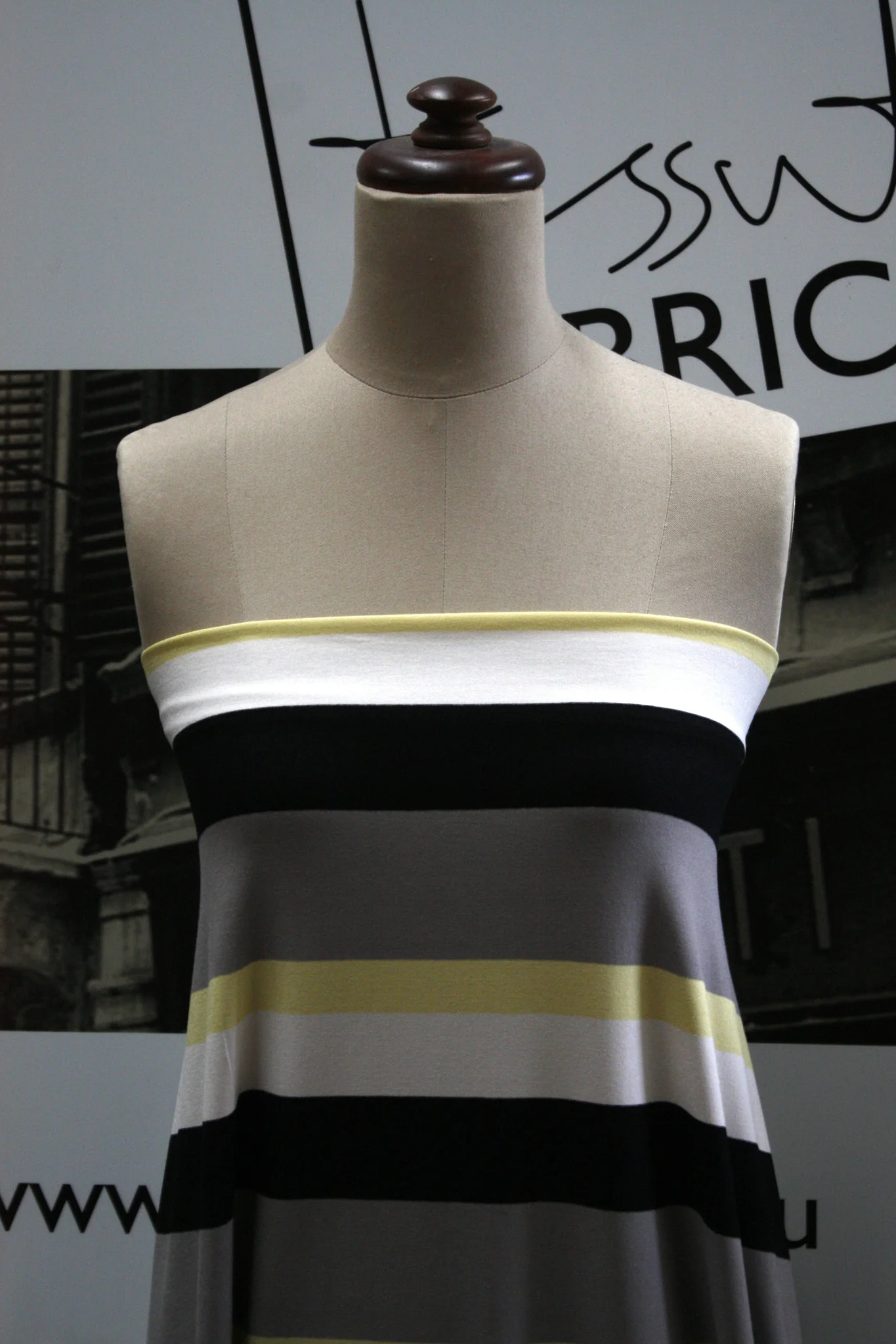 Four Layers Jersey - Image 6