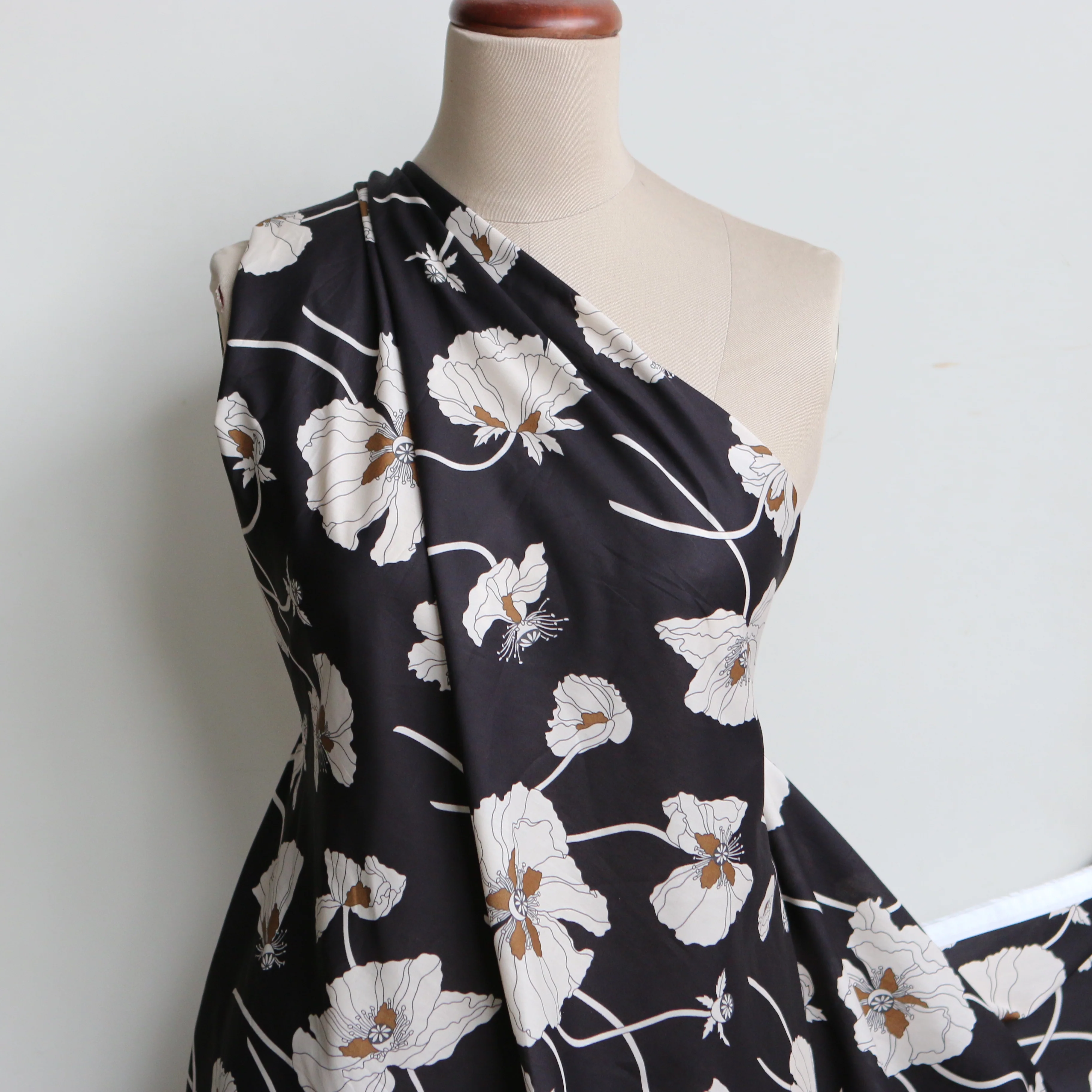Fragile Blooms - Liberty Tana Lawn™ - Image 5