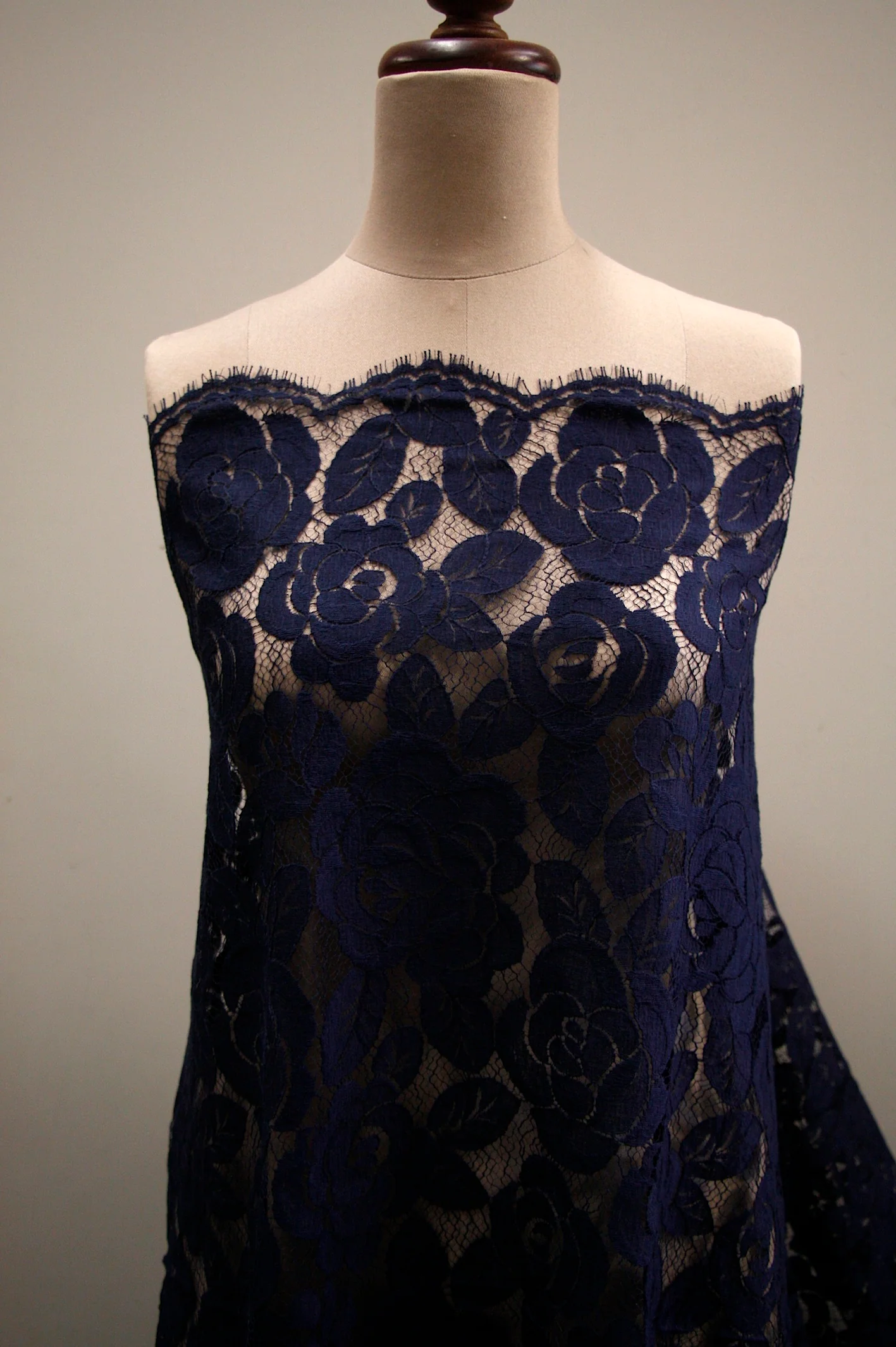 French Navy Lace - Image 5