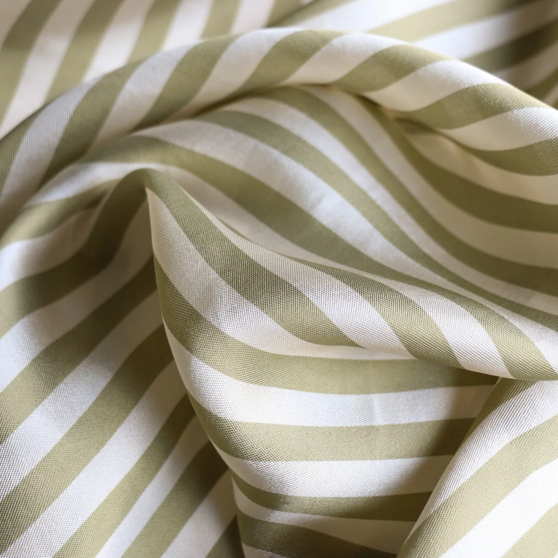 Gelato Stripe Pistachio - Image 2