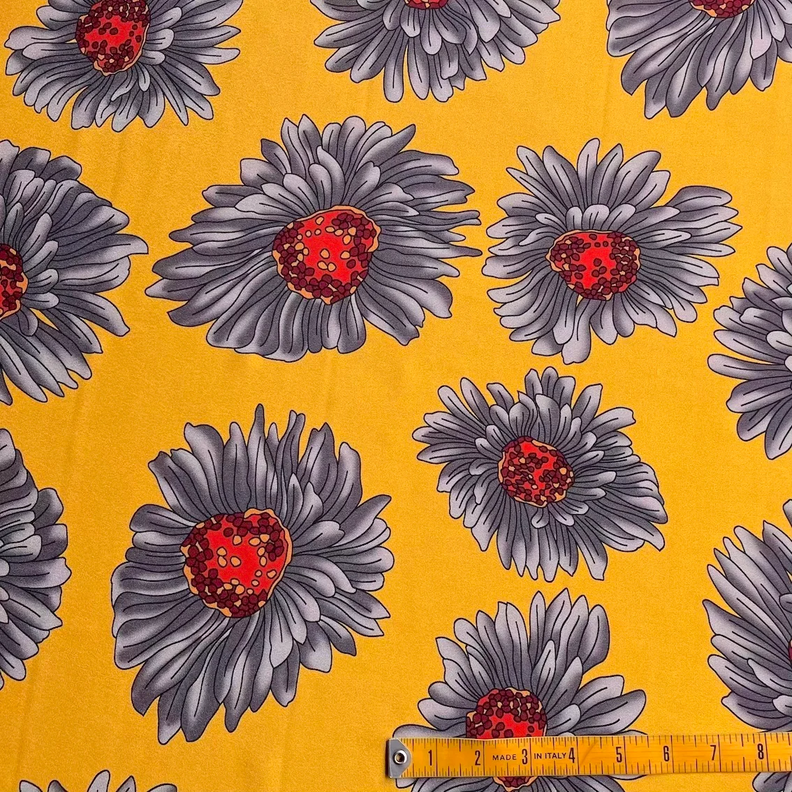 Gerbera's on Honey - Image 3