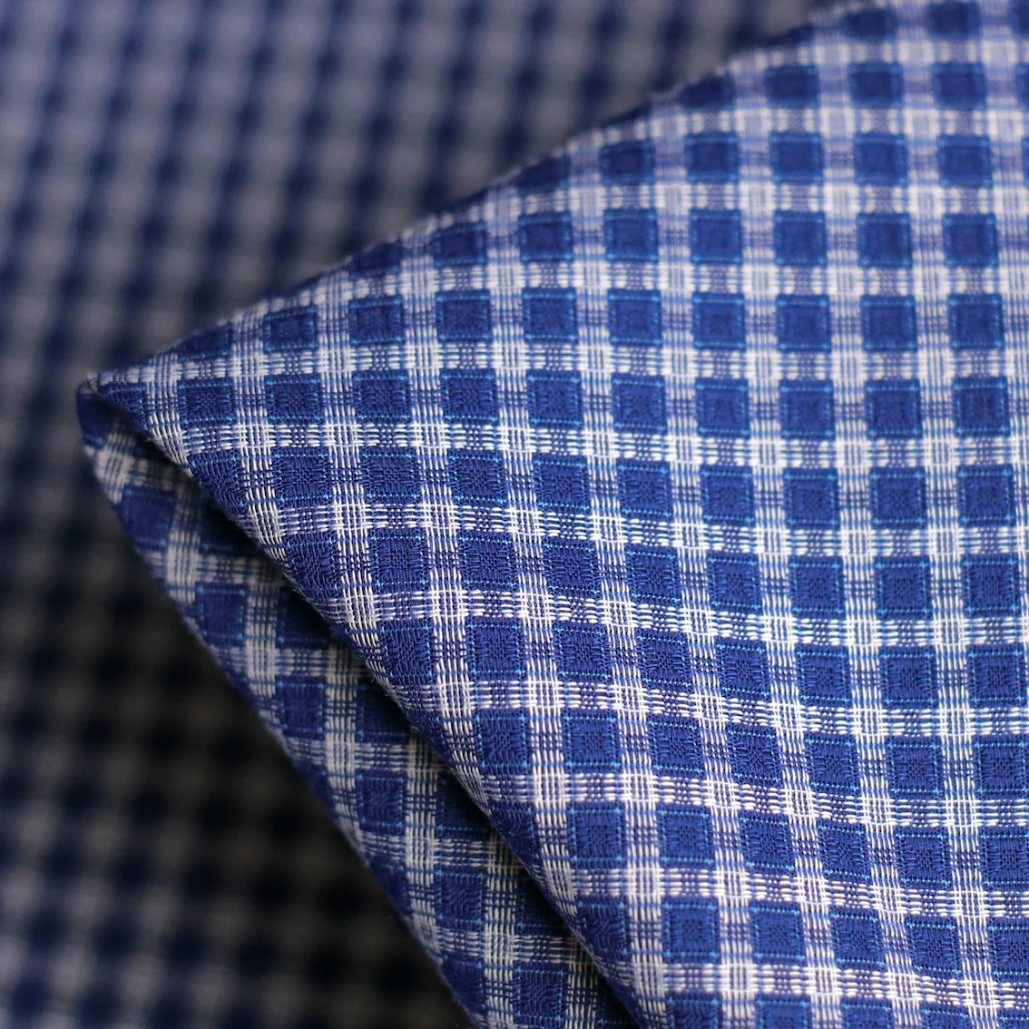 Gigi Blu Shirting