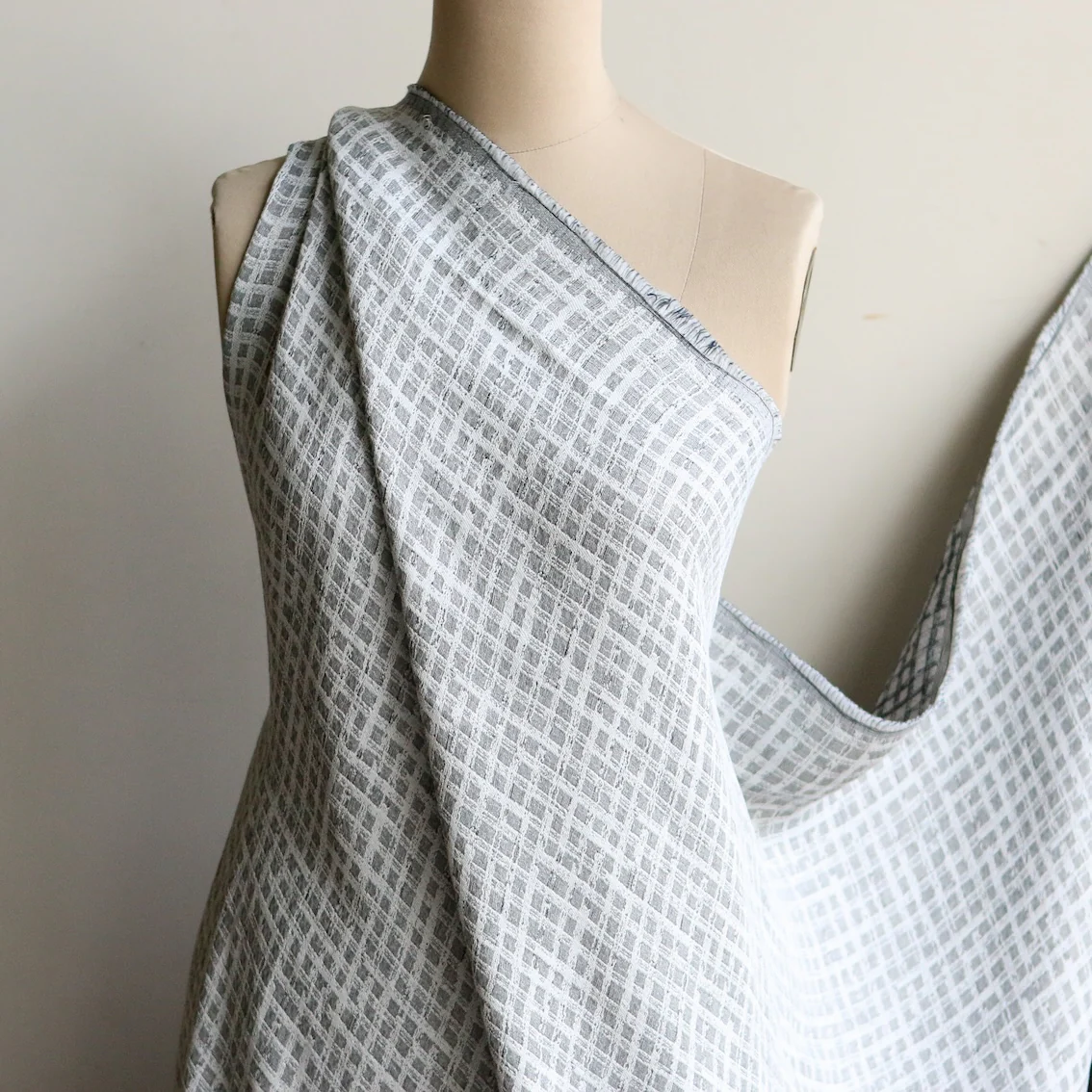 Gio Check Navy/White Jacquard - Image 5
