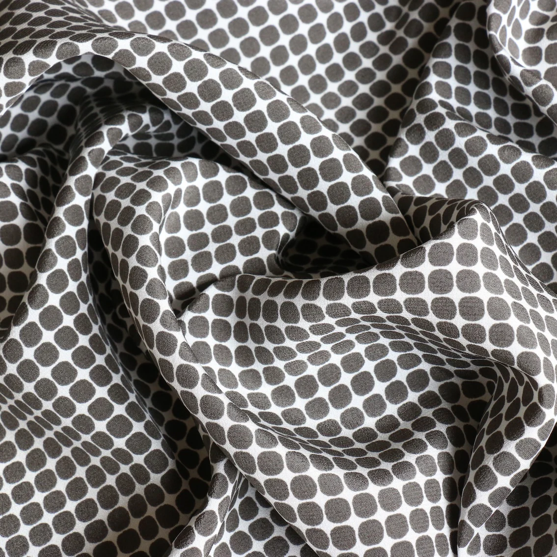 Giotto Grey Silk CDC - Image 2