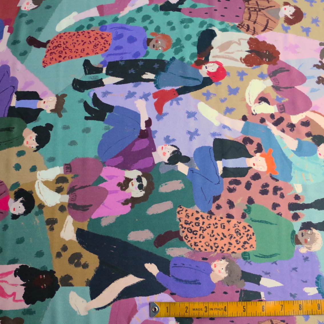 Girl Talk Viscose Twill Sateen - Image 3