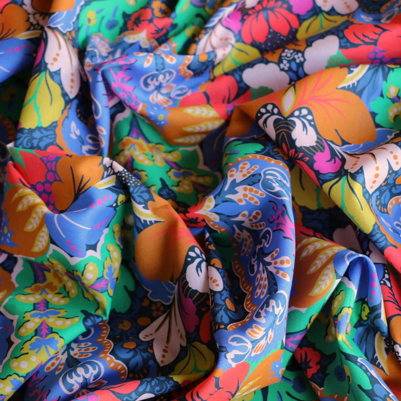 Glastonbury Liberty Tana Lawn™ - Image 2