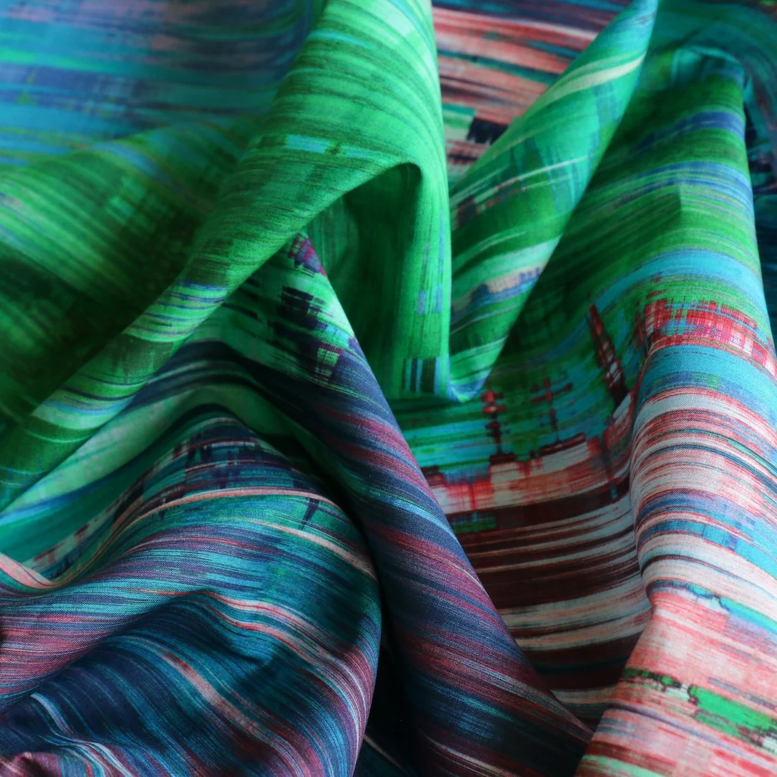 Glitch - Liberty Tana Lawn™ - Image 2