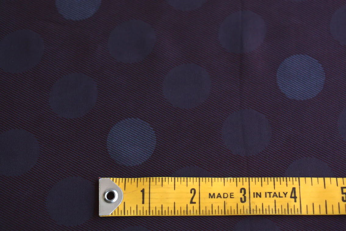 Globe Red - Fancy Lining (147cm wide) - Image 3
