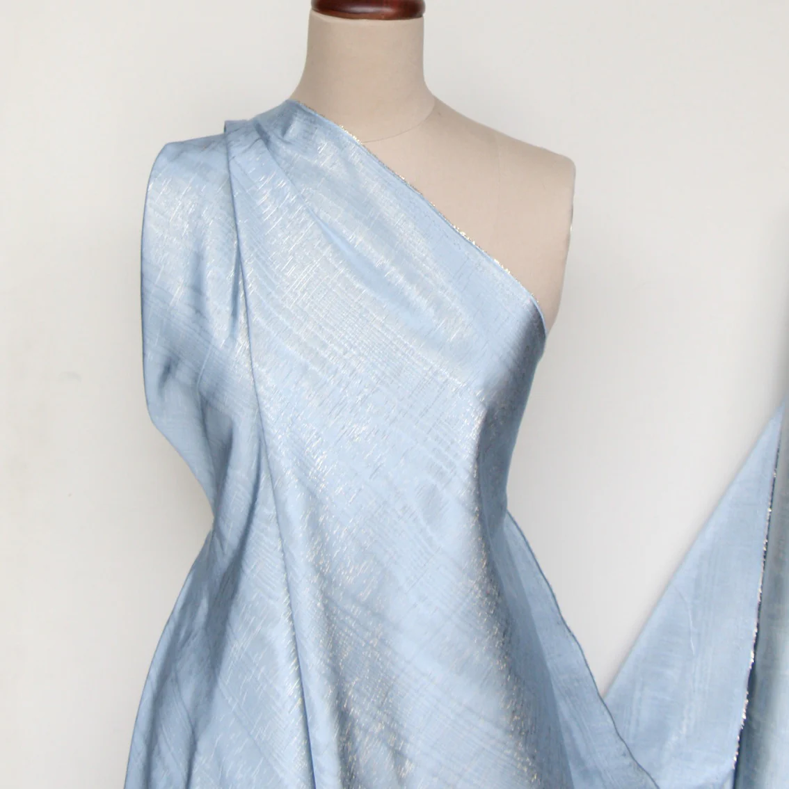 Gold Blue Liner - Image 4