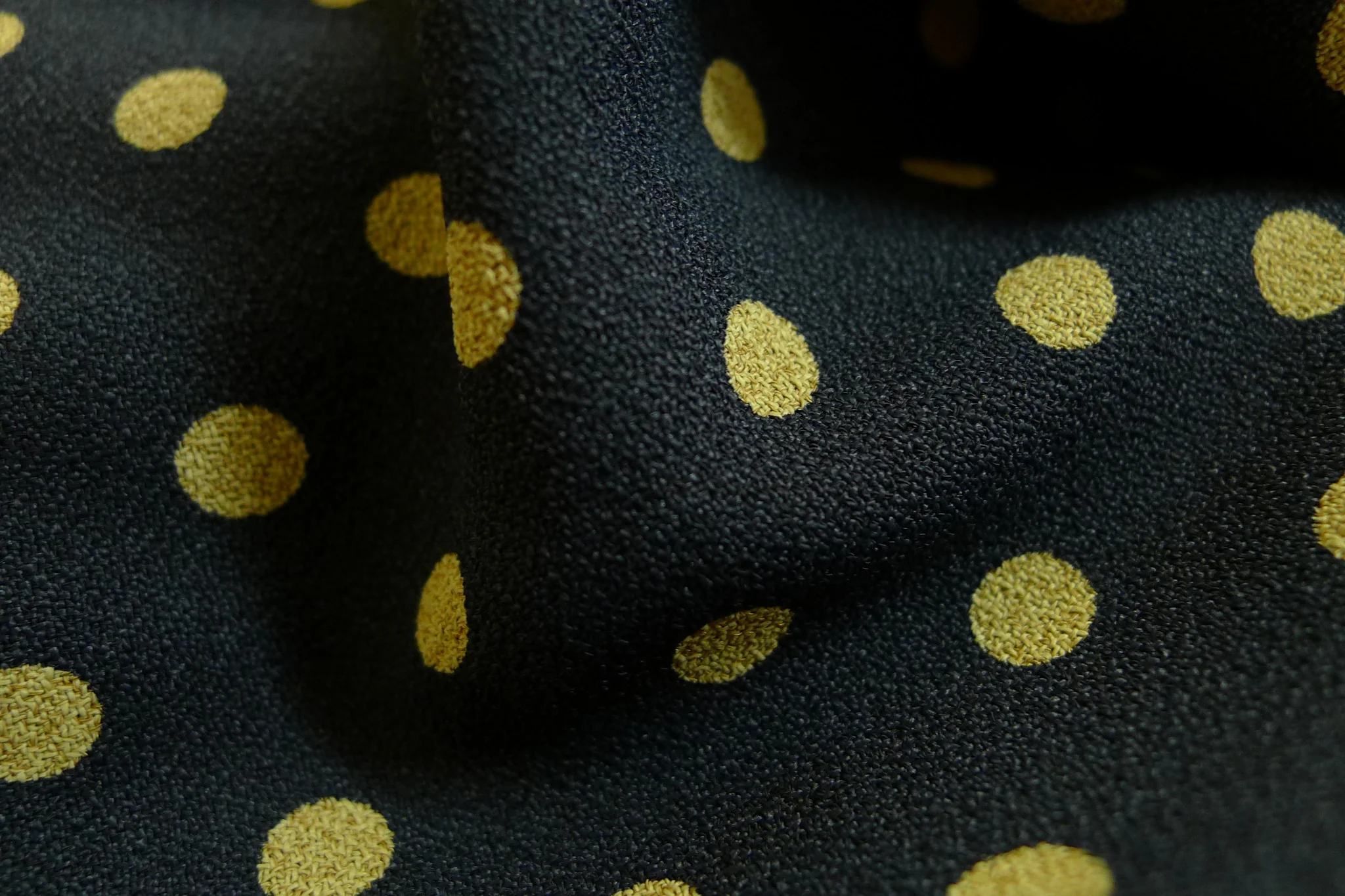 Gold Classico Spot - Image 3