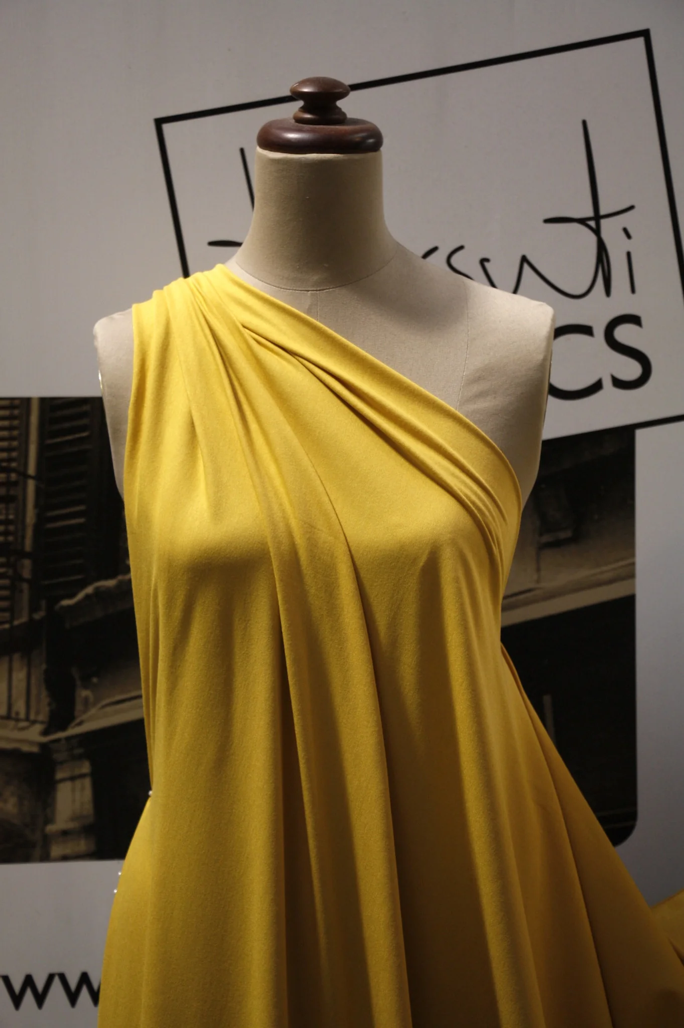 Gold Jersey - Image 3