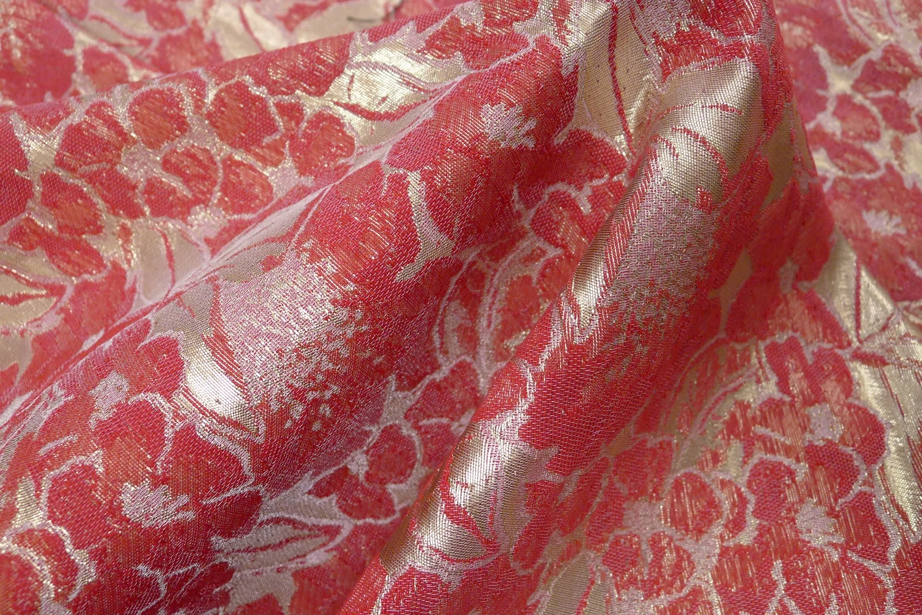 Gold Leaf Red - Image 2