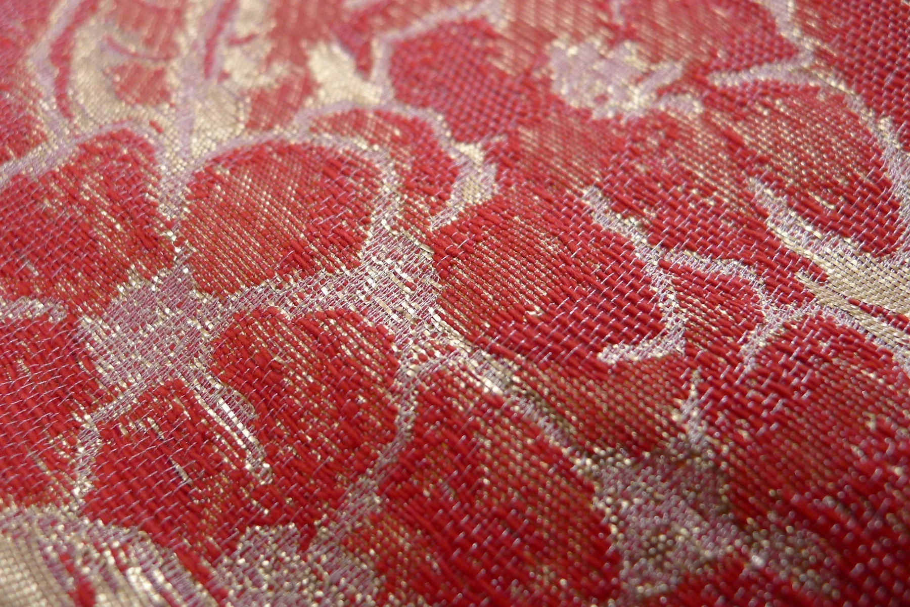 Gold Leaf Red - Image 4